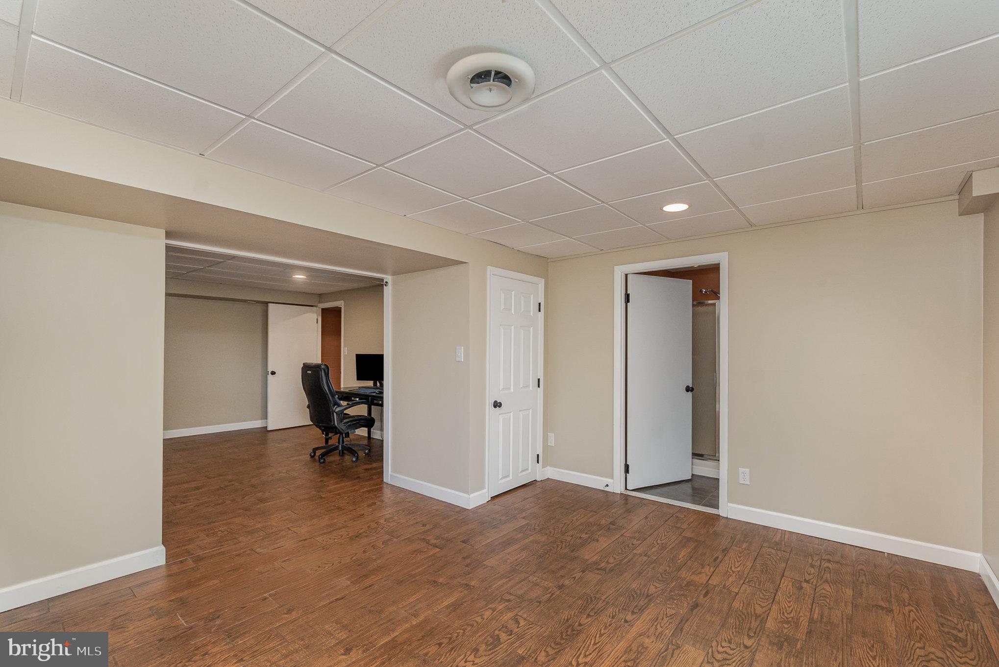 MORGAN PARK - Residential