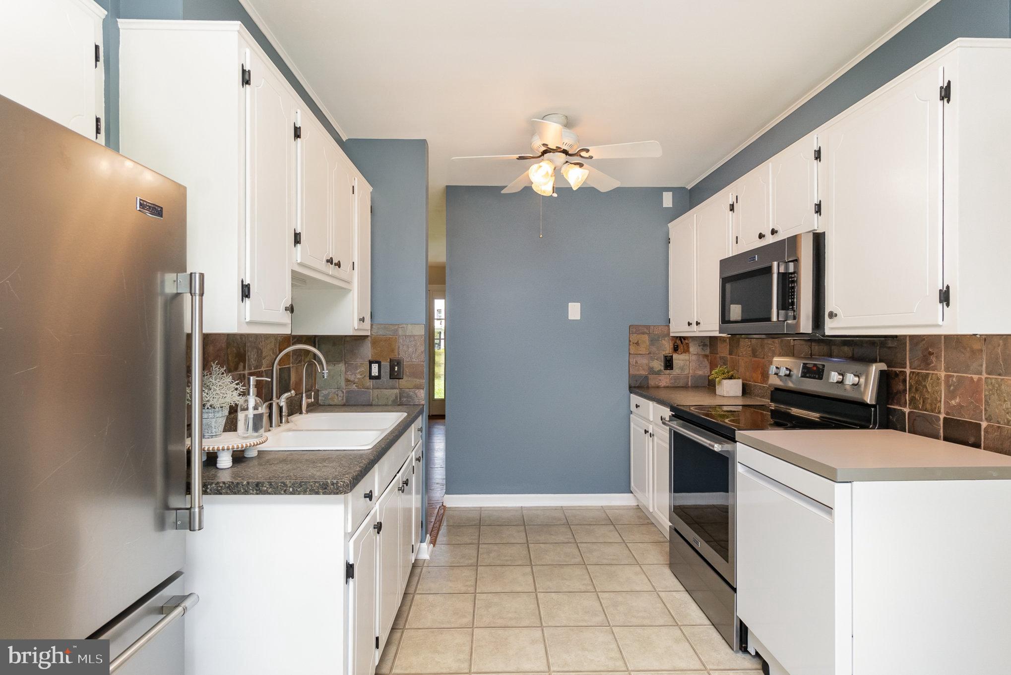 MORGAN PARK - Residential