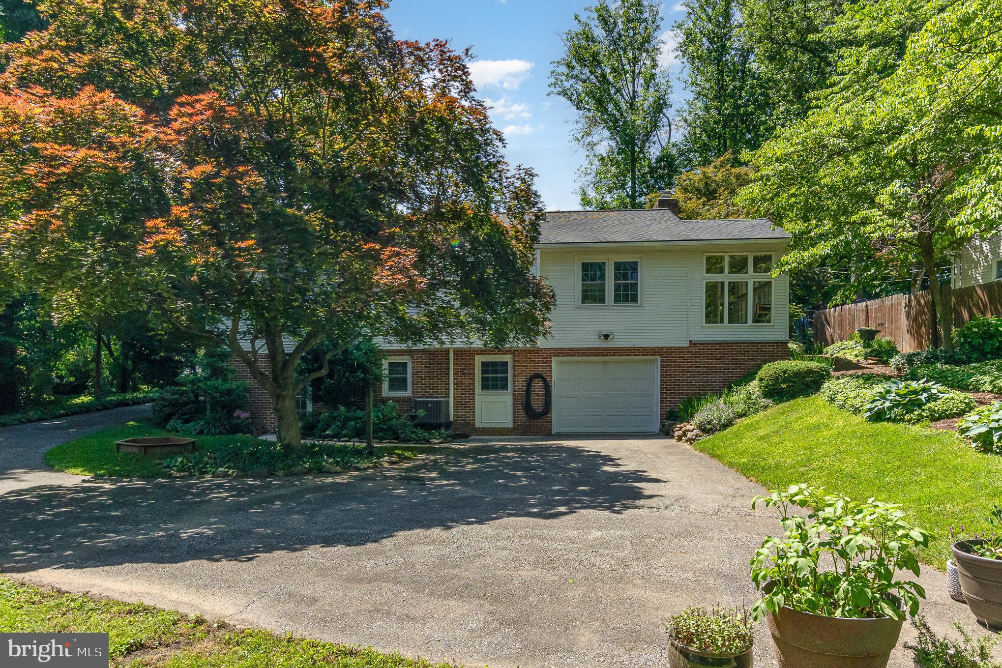 MORGAN PARK - Residential