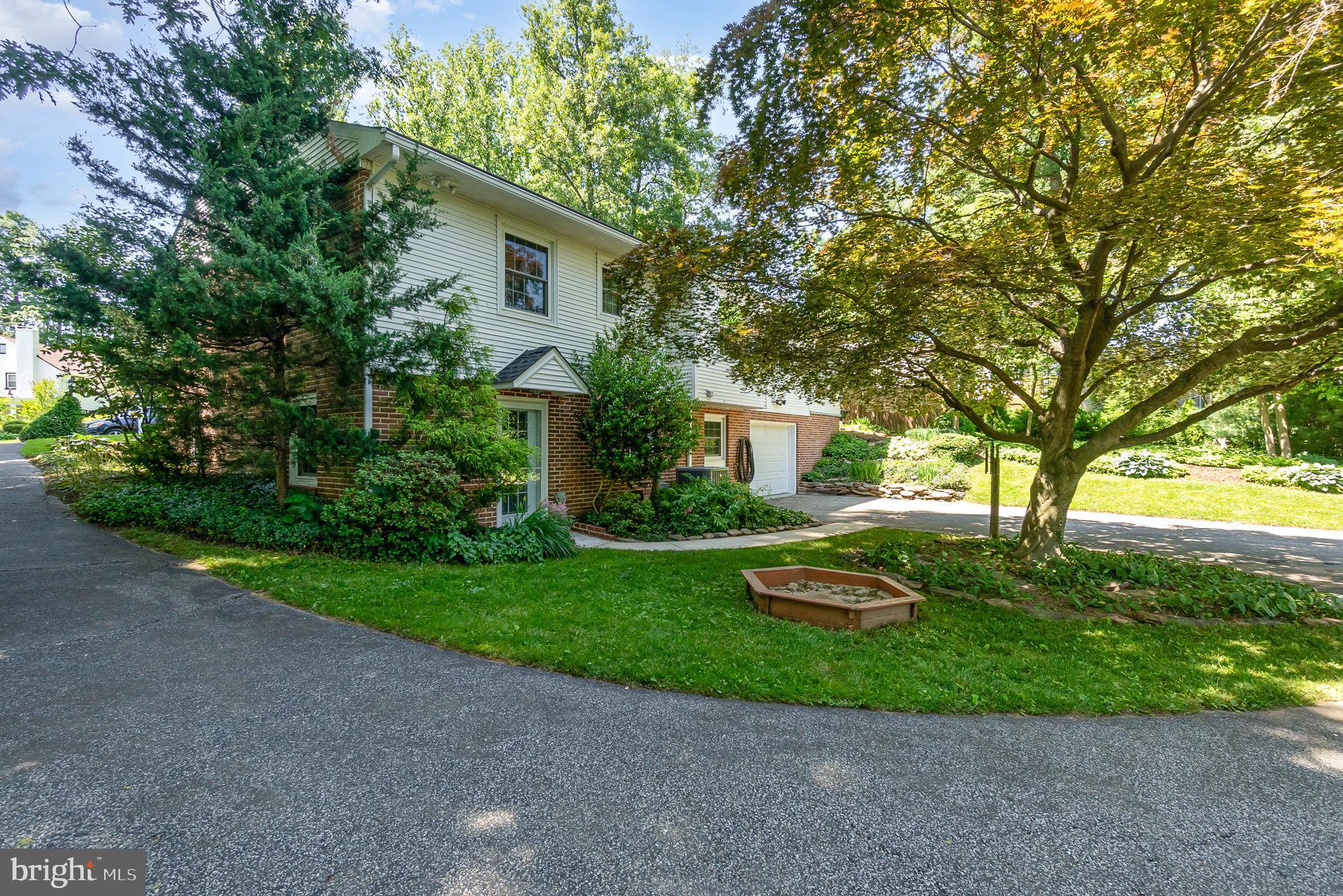 MORGAN PARK - Residential