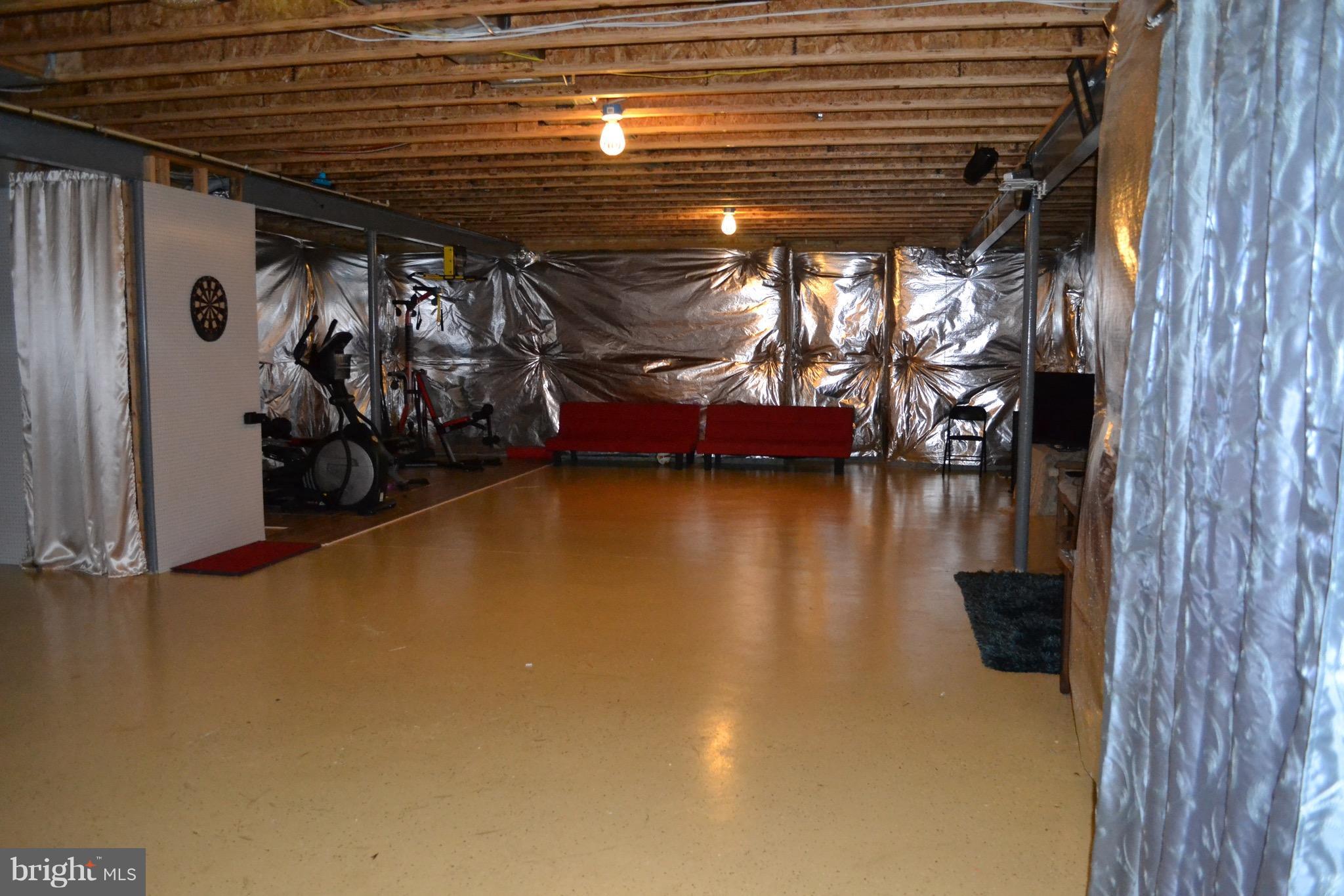 BRAMBLETON - Residential Lease