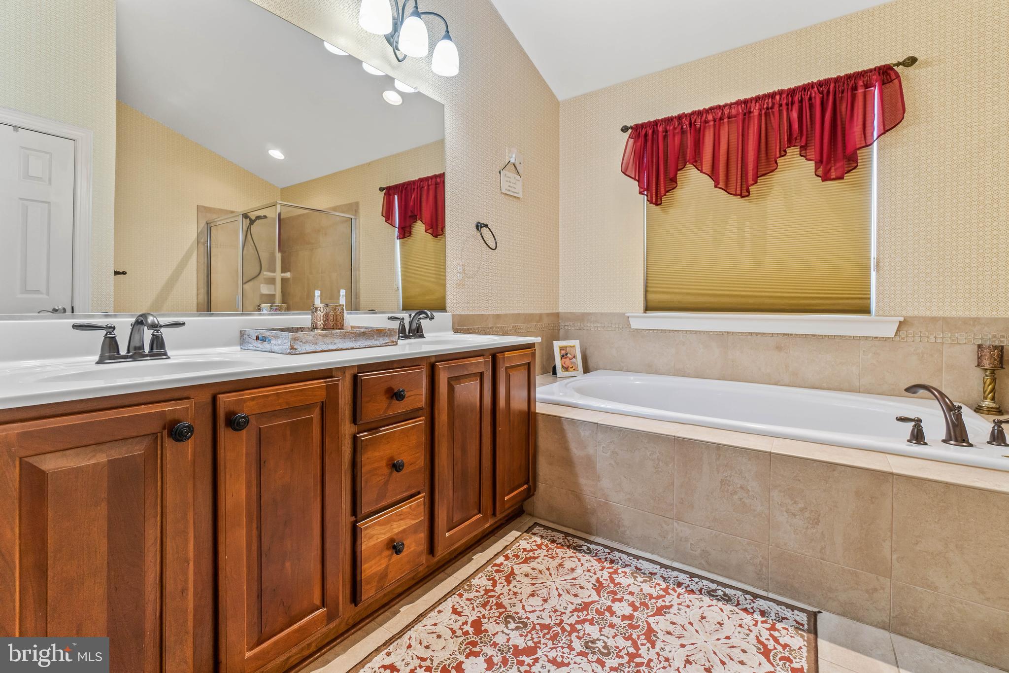 ANTEGO WOODS - Residential