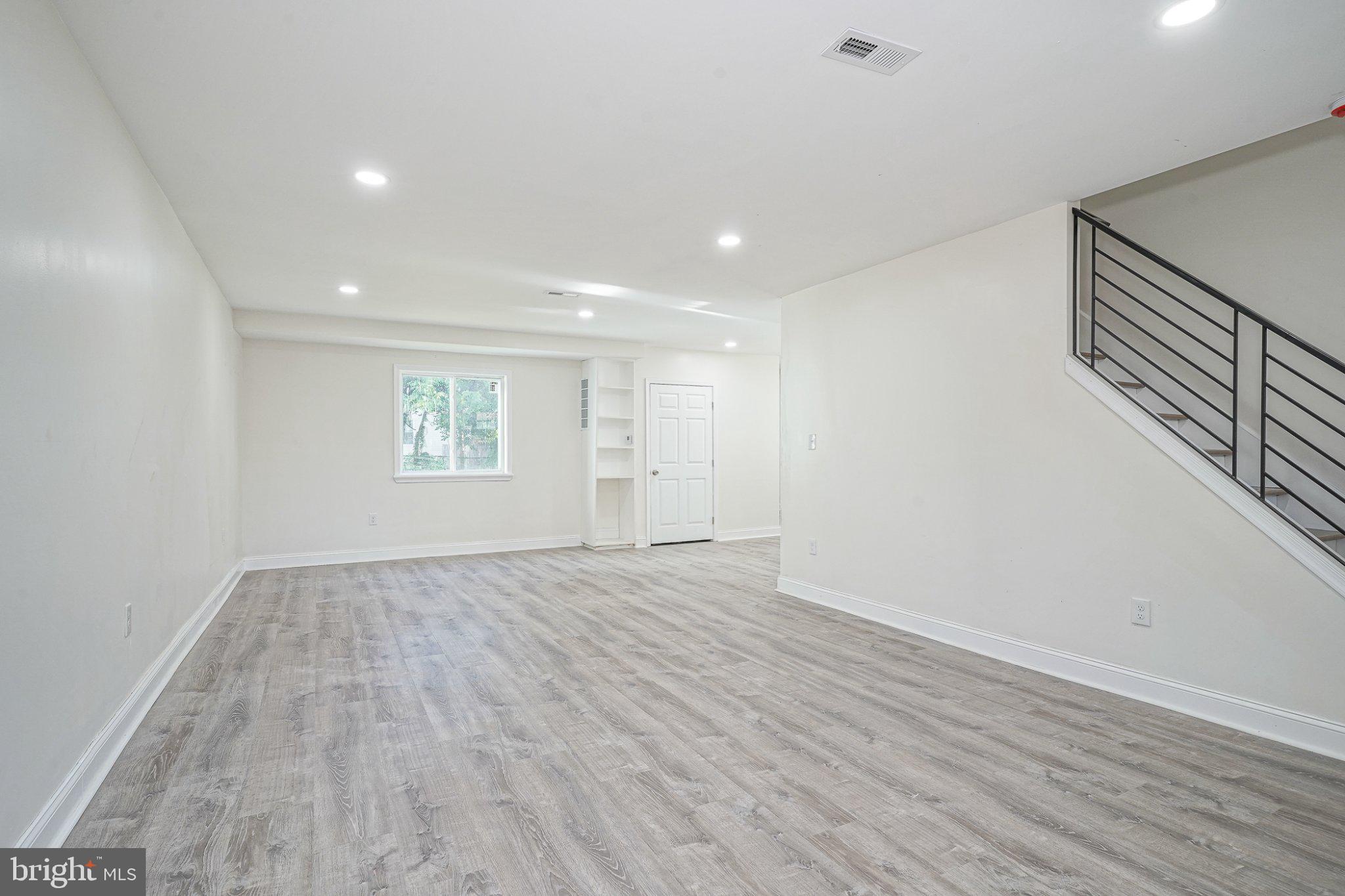 613 MARKET STREET
