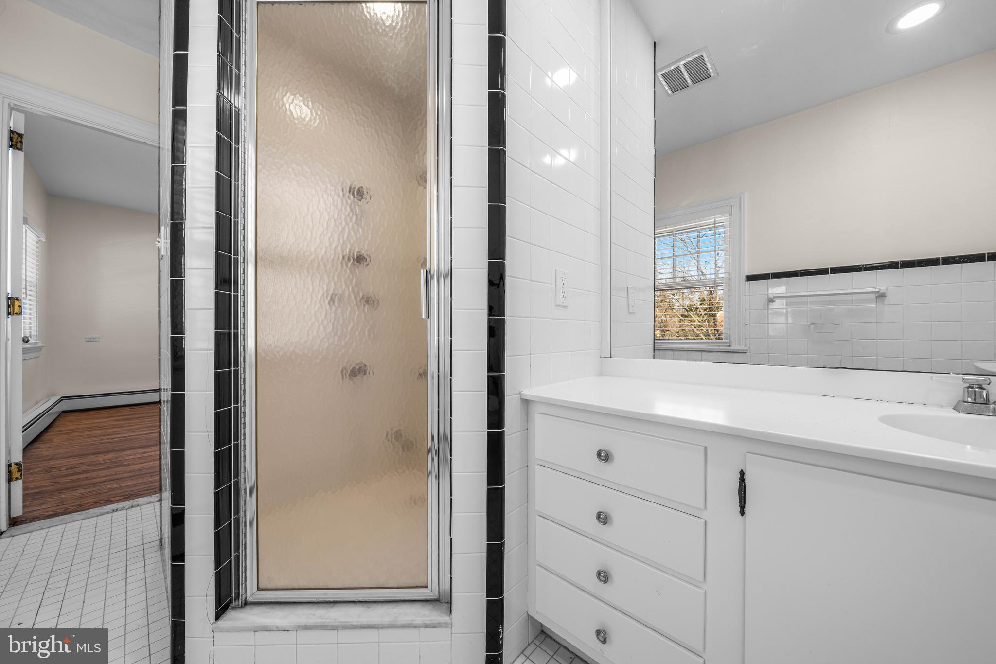 WAWASET PARK - Residential