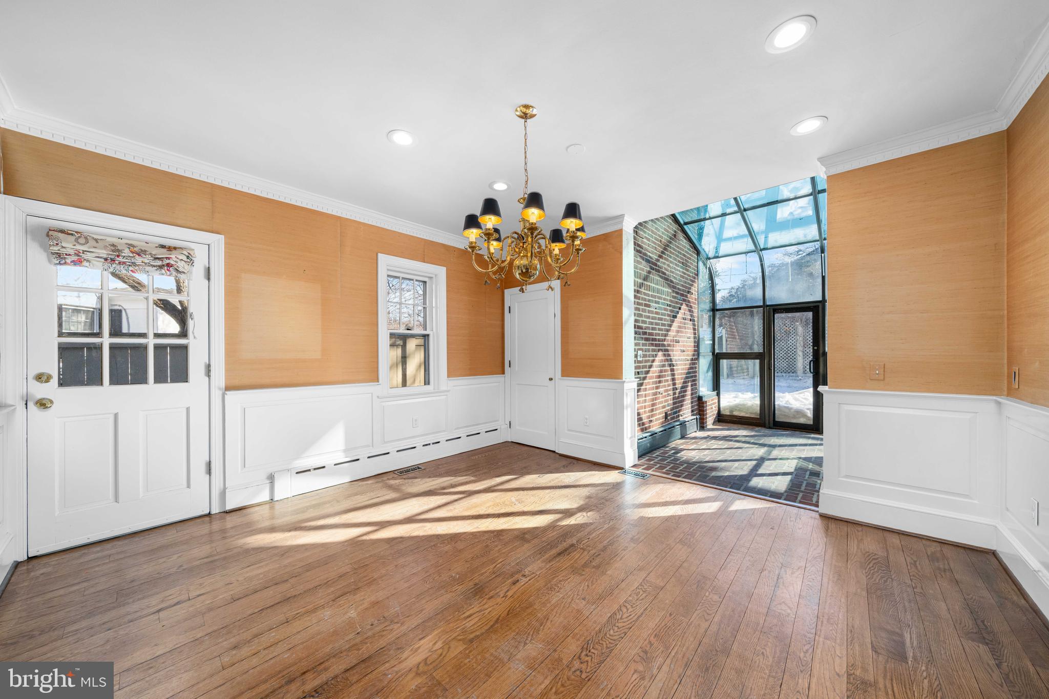 WAWASET PARK - Residential