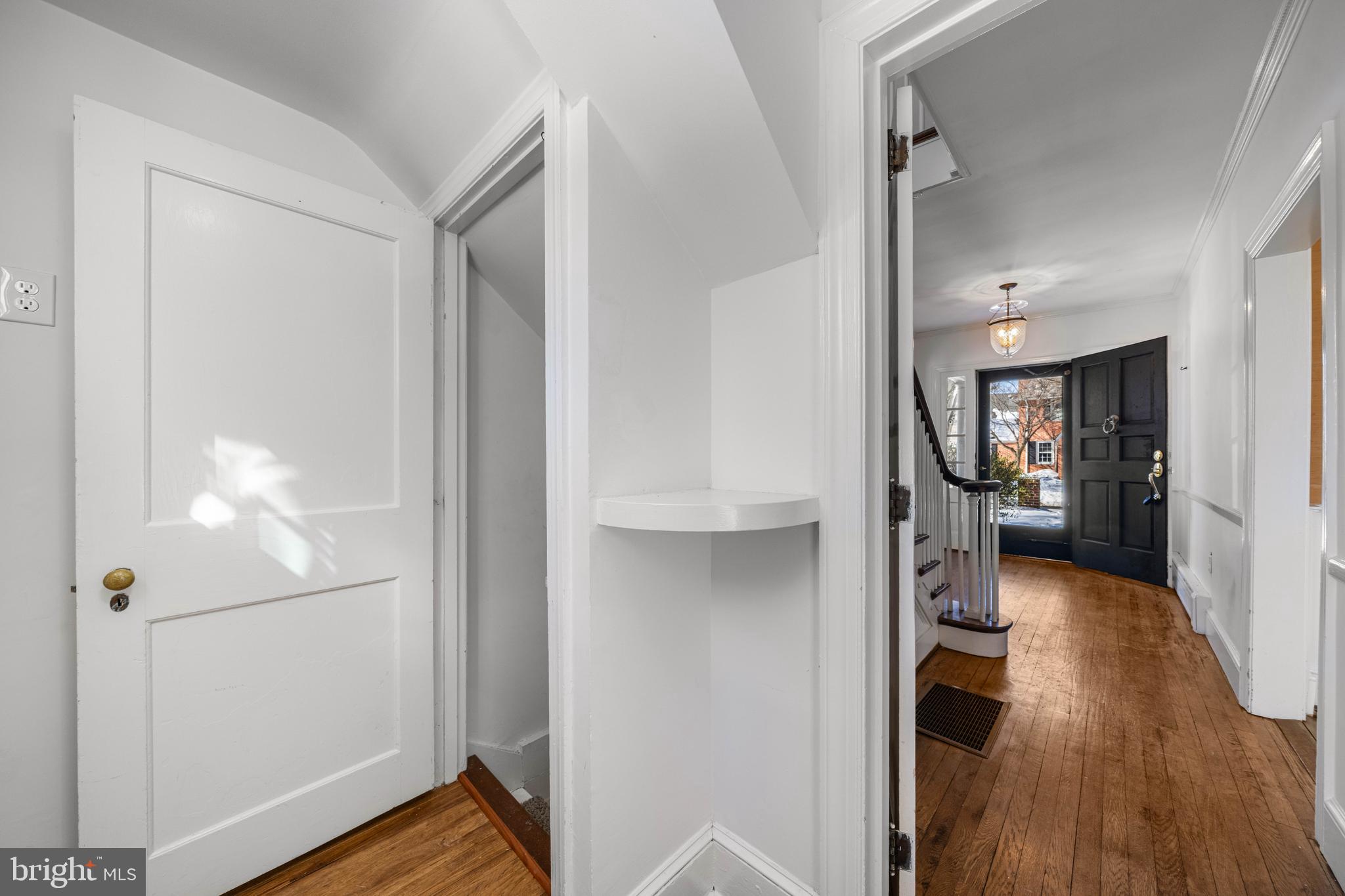 WAWASET PARK - Residential