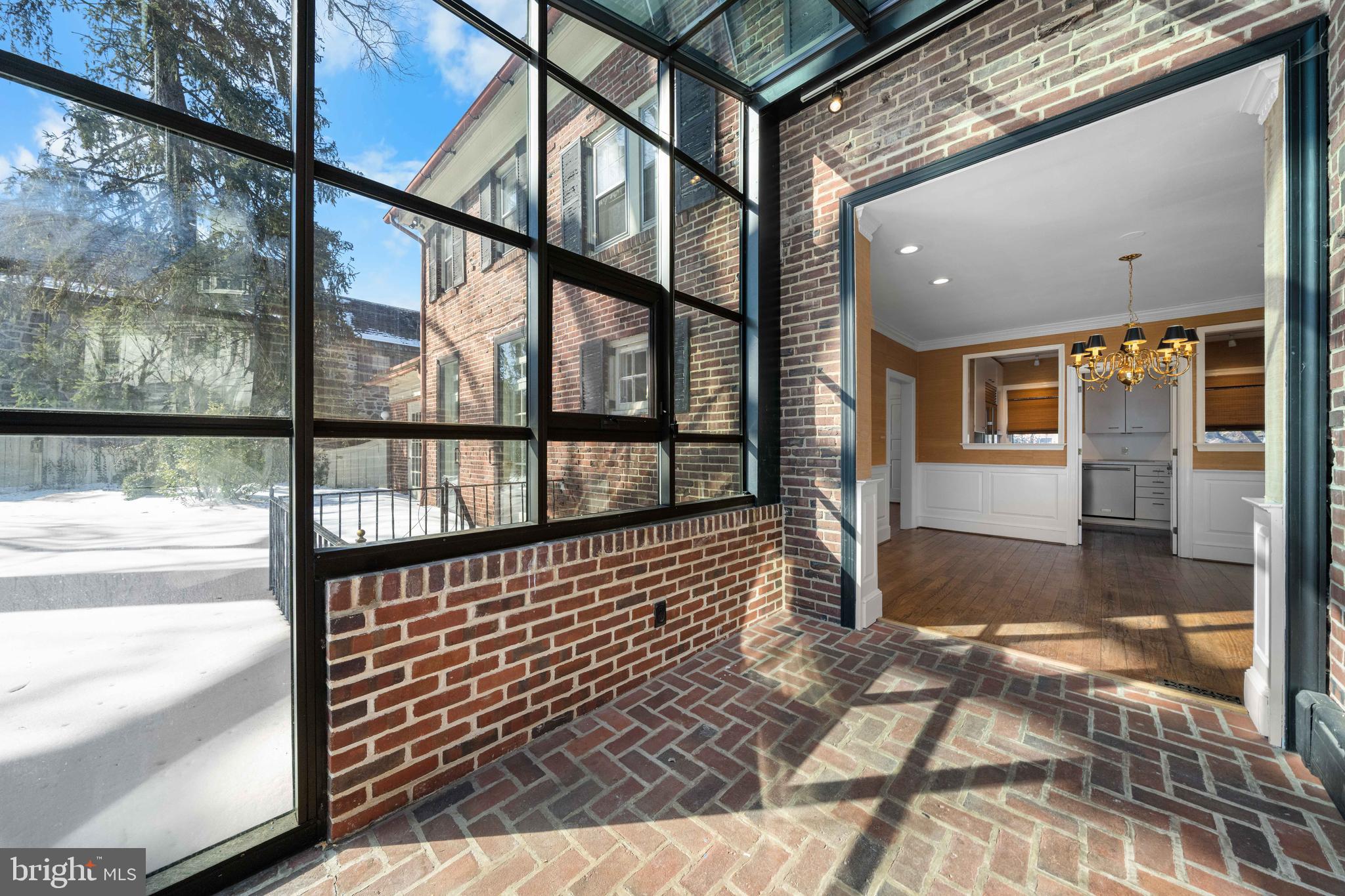 WAWASET PARK - Residential