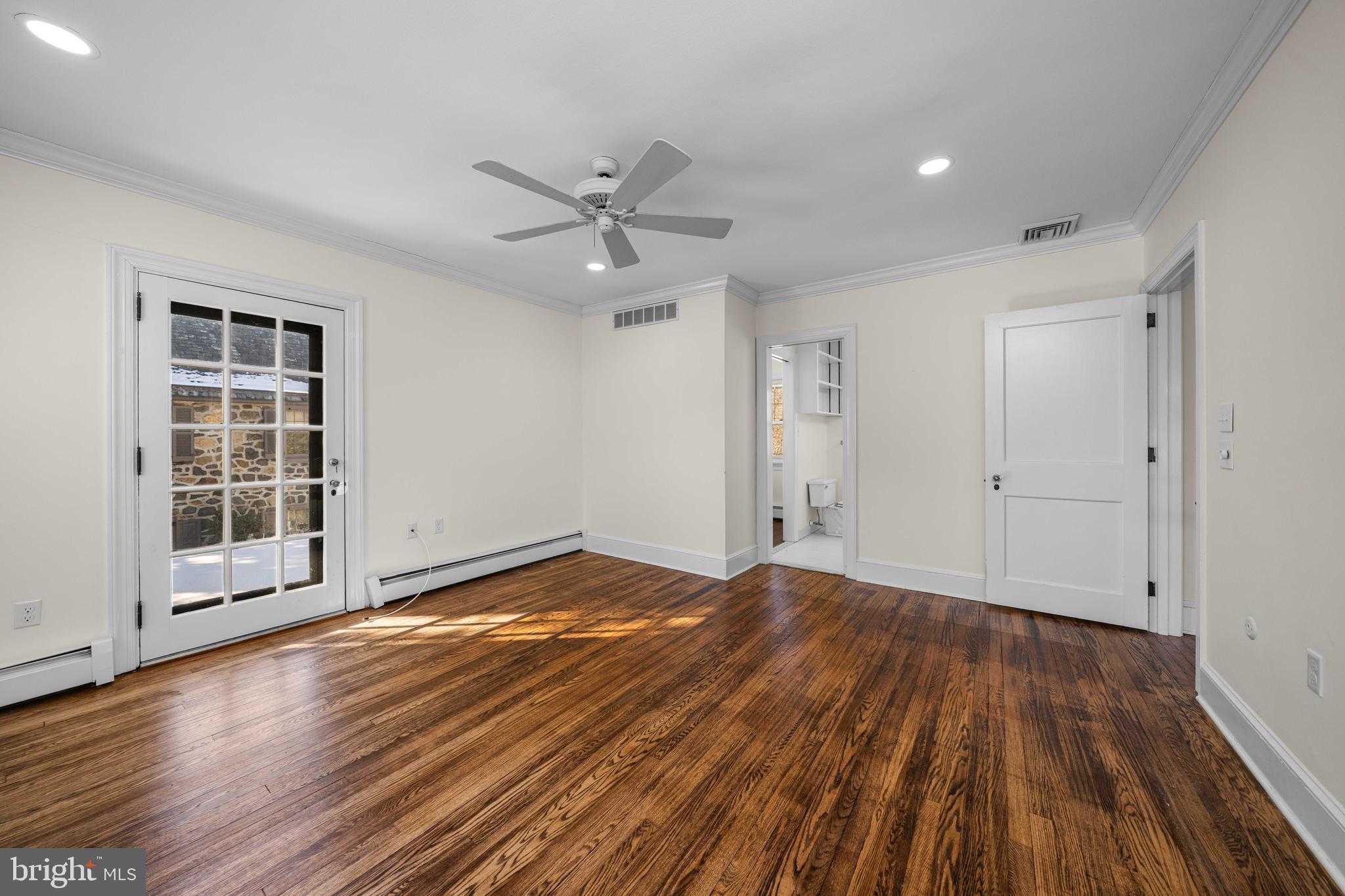 WAWASET PARK - Residential