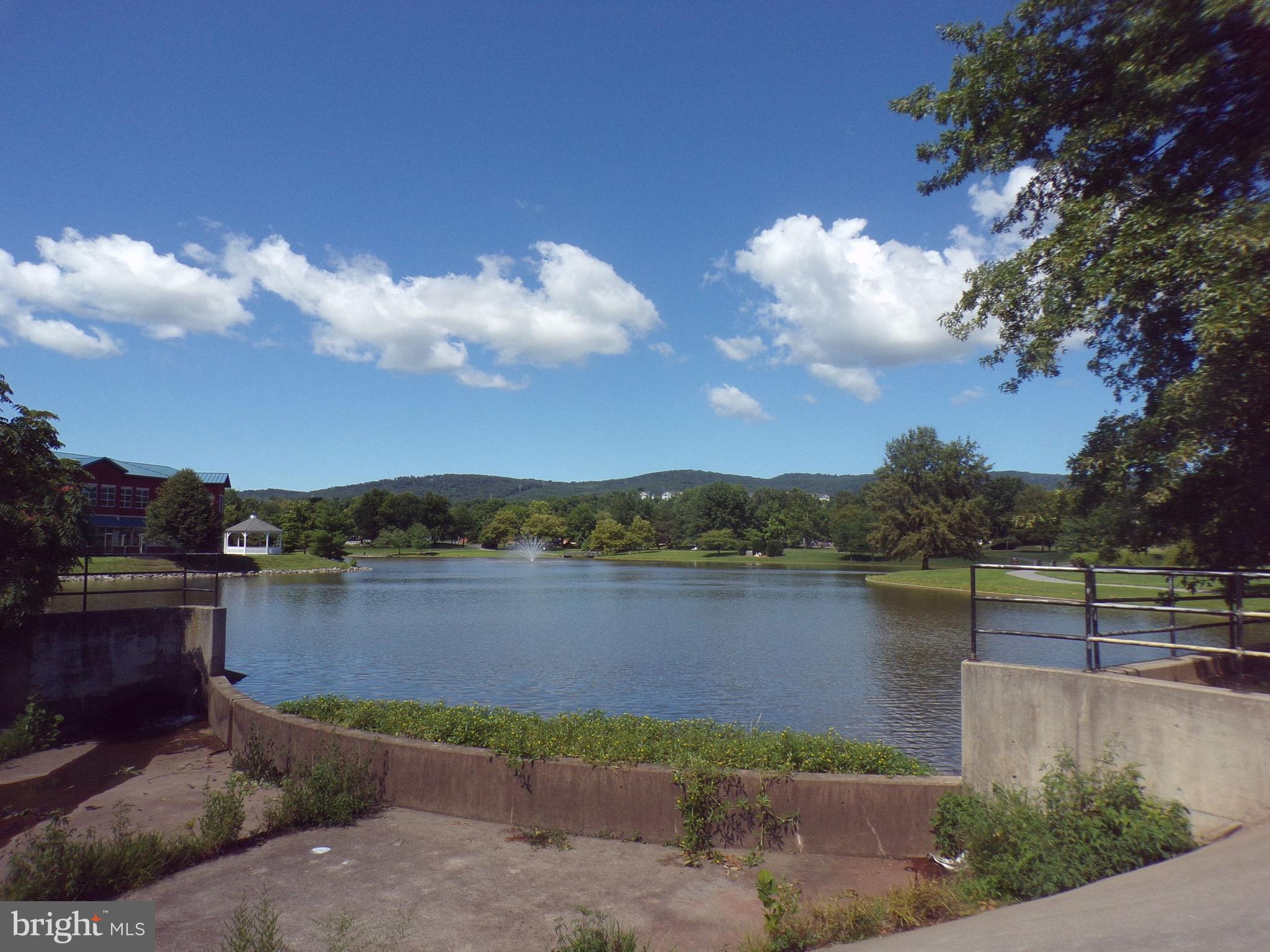 RIDGEVIEW - Residential