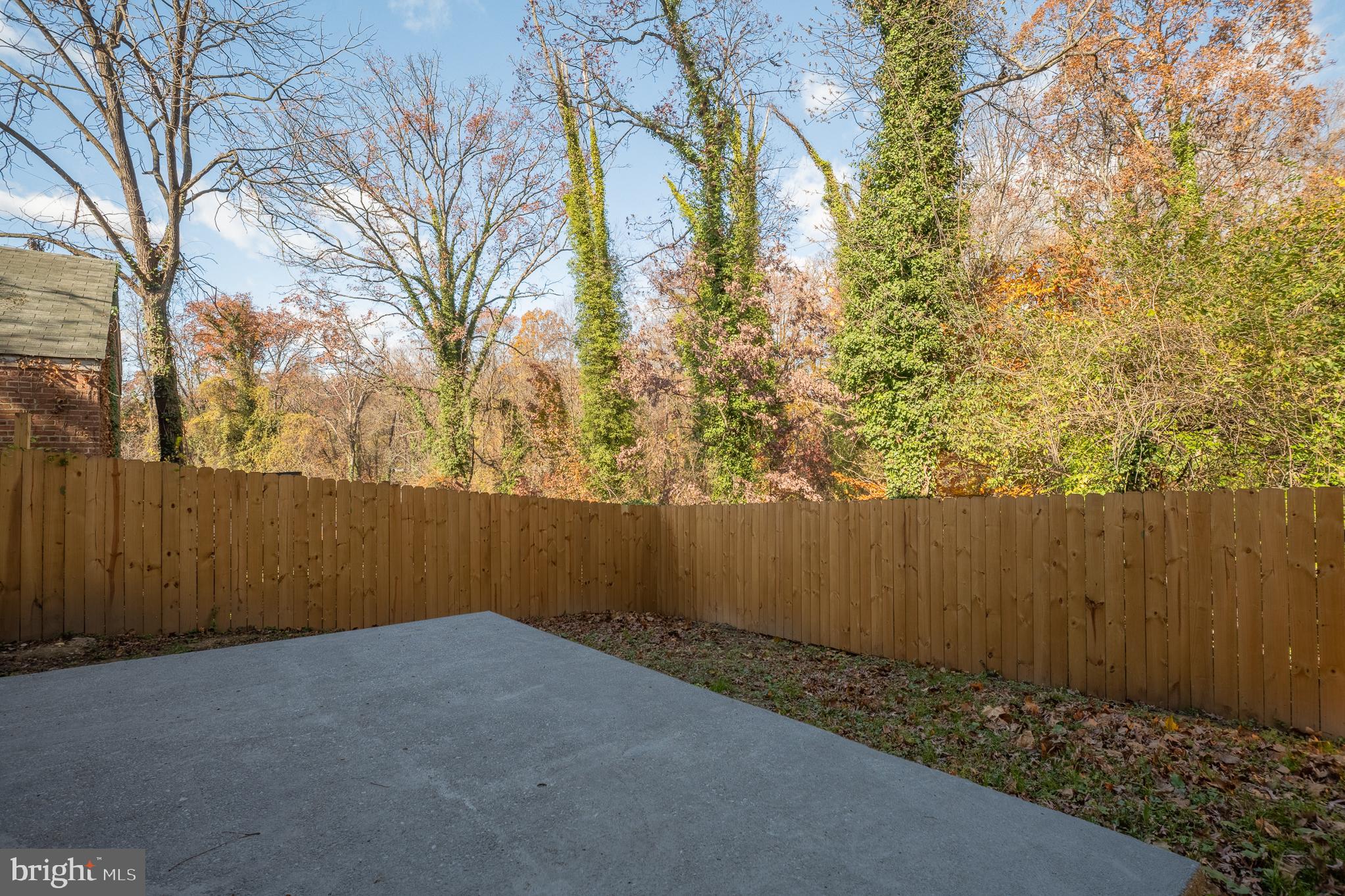 COLUMBIA HIGHLANDS - Residential