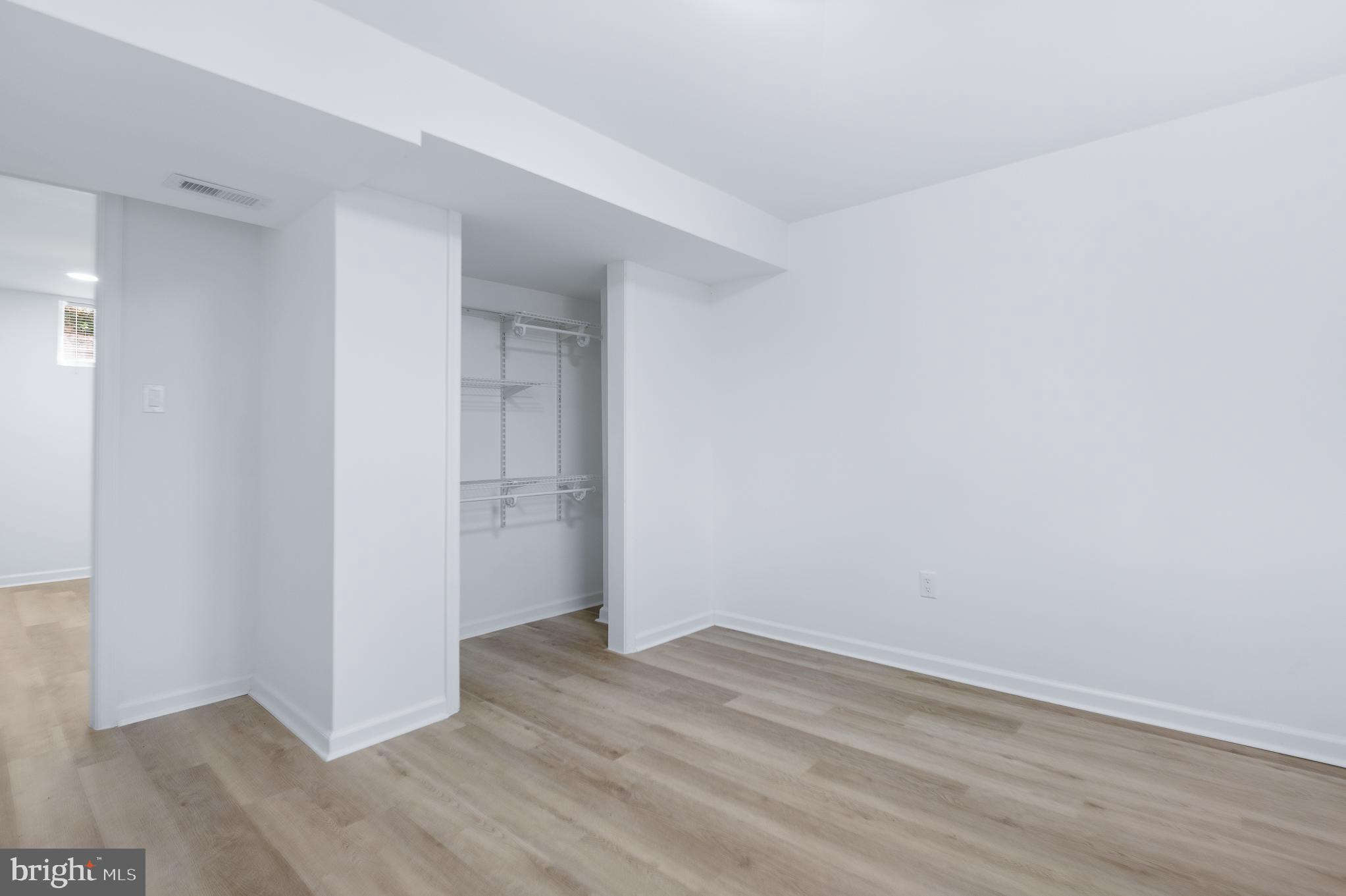 COLUMBIA HIGHLANDS - Residential