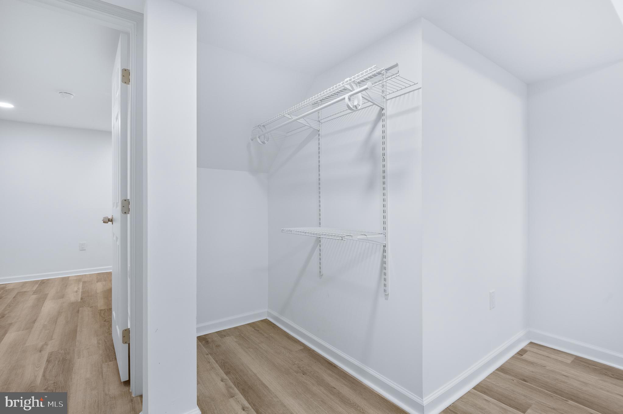 COLUMBIA HIGHLANDS - Residential