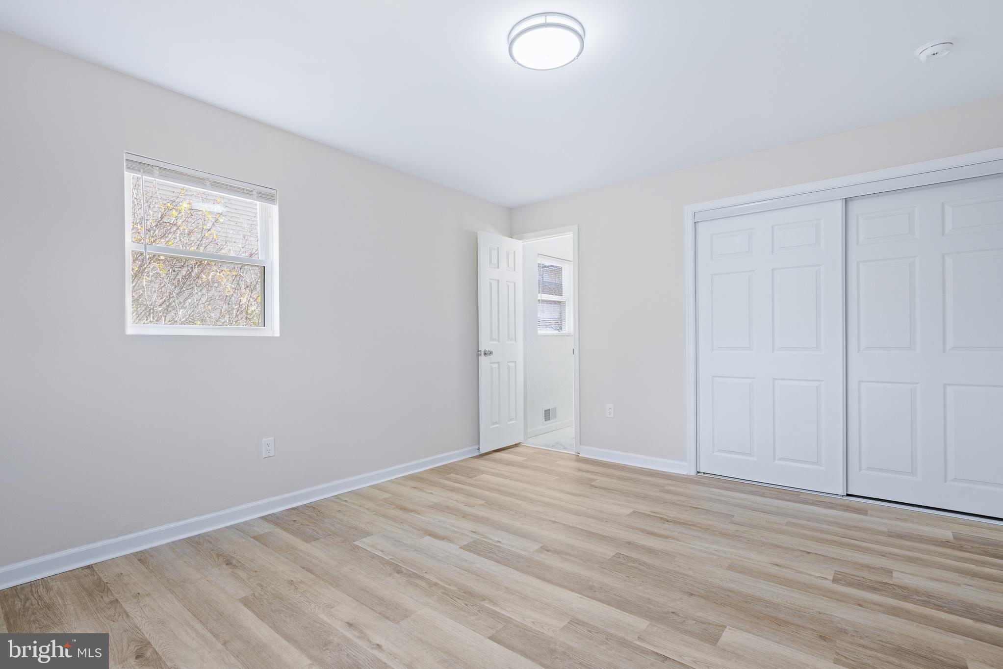 COLUMBIA HIGHLANDS - Residential