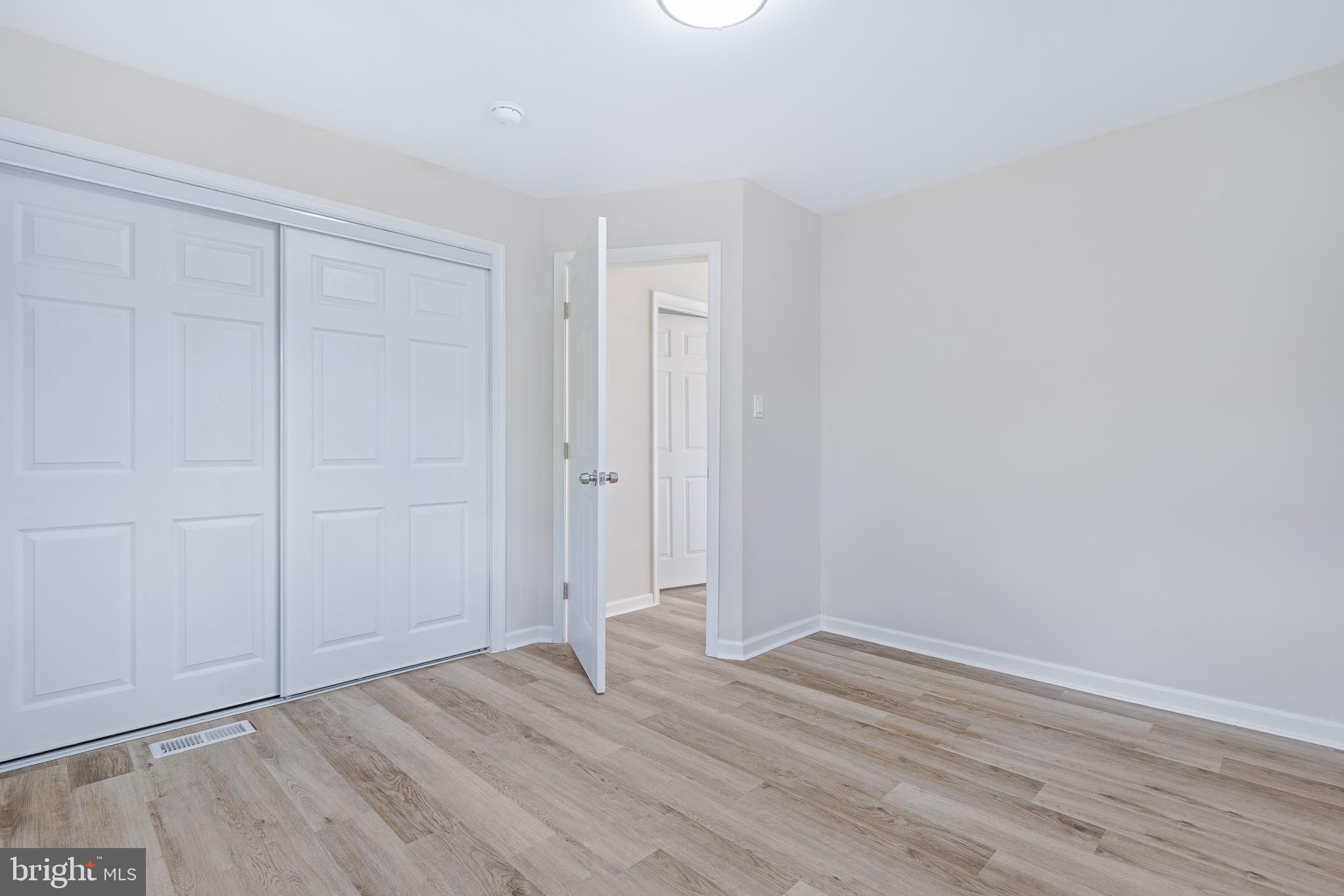 COLUMBIA HIGHLANDS - Residential