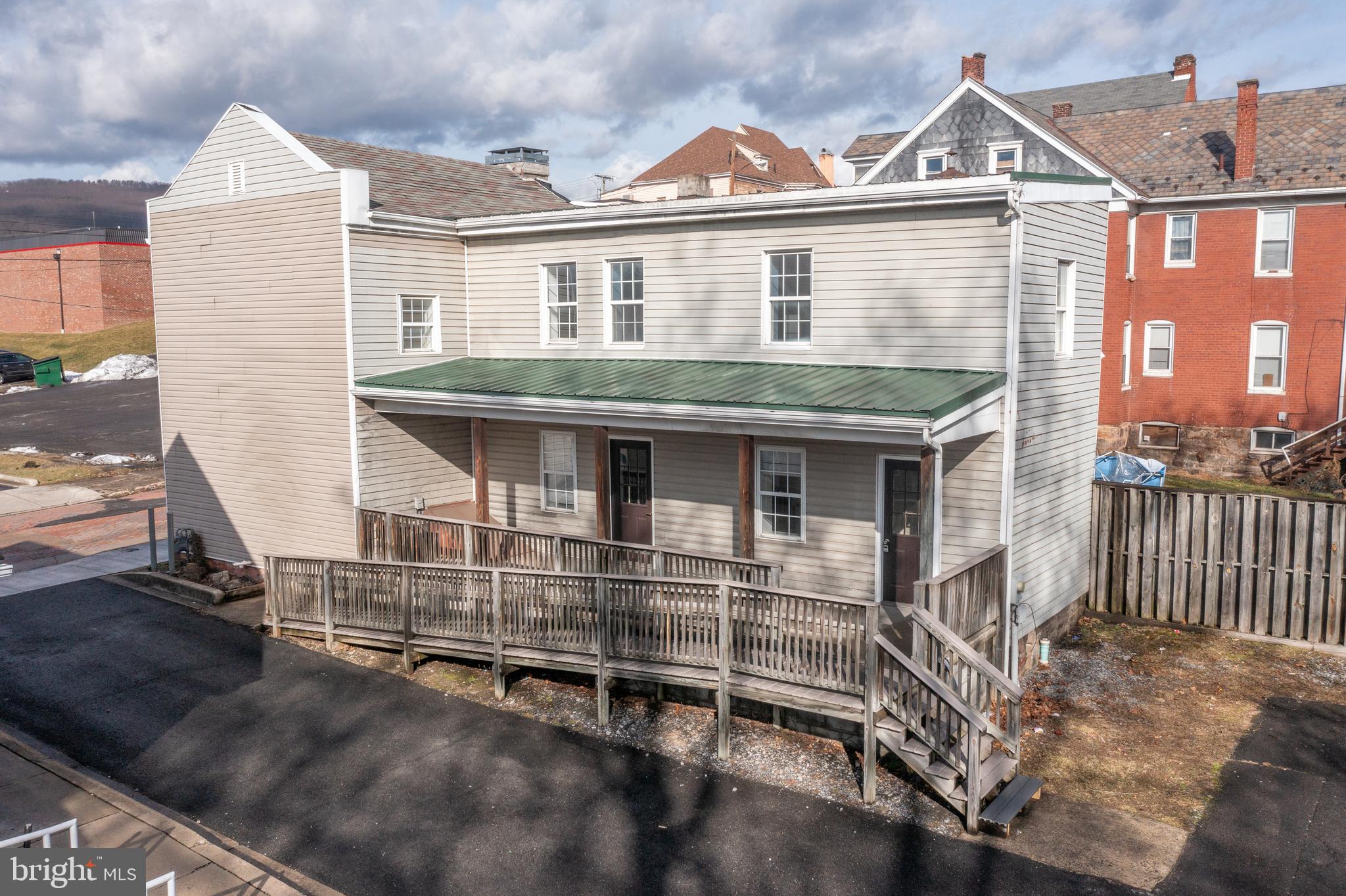 119 S SMALLWOOD STREET