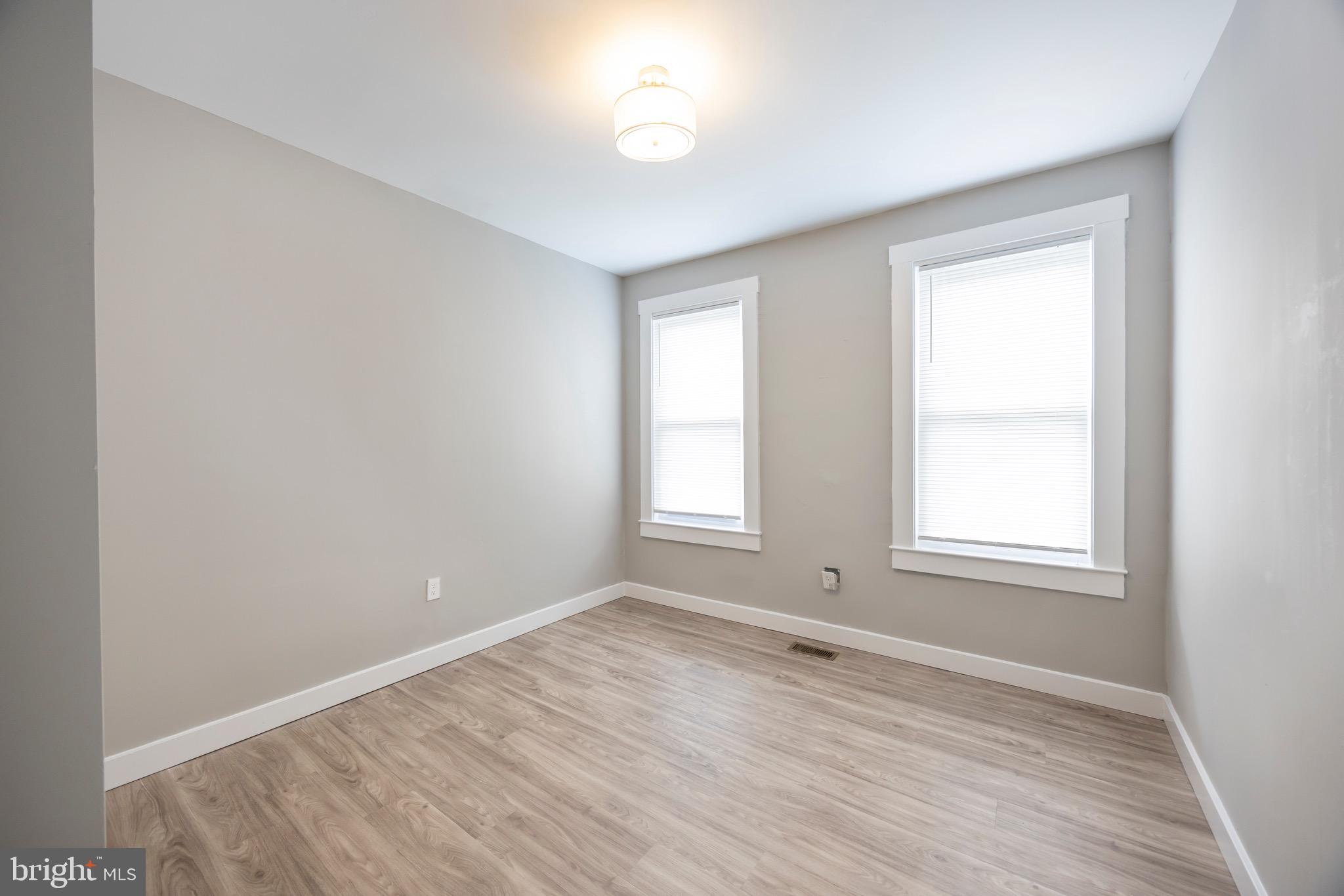 EDMONDSON - Residential Lease