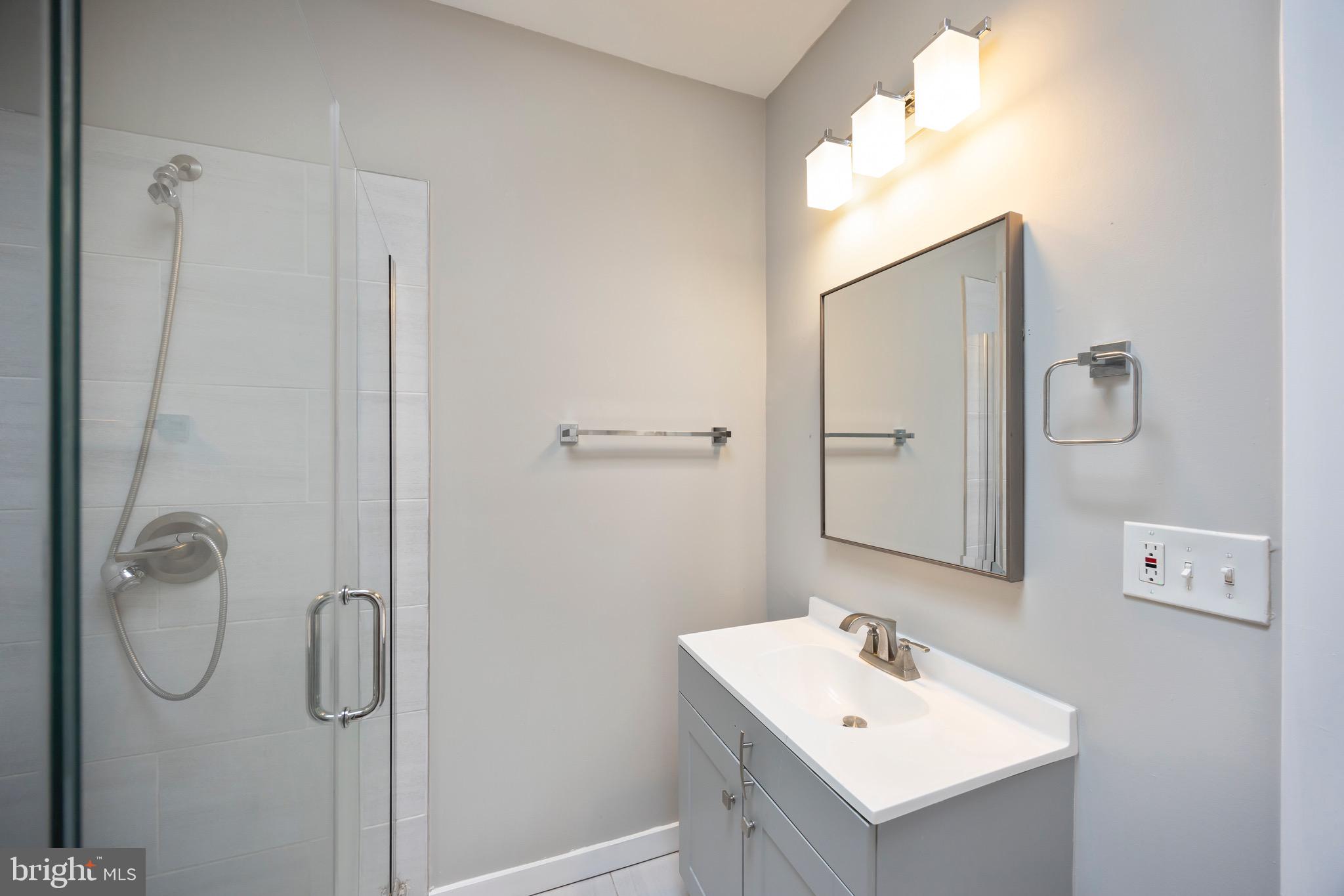 EDMONDSON - Residential Lease