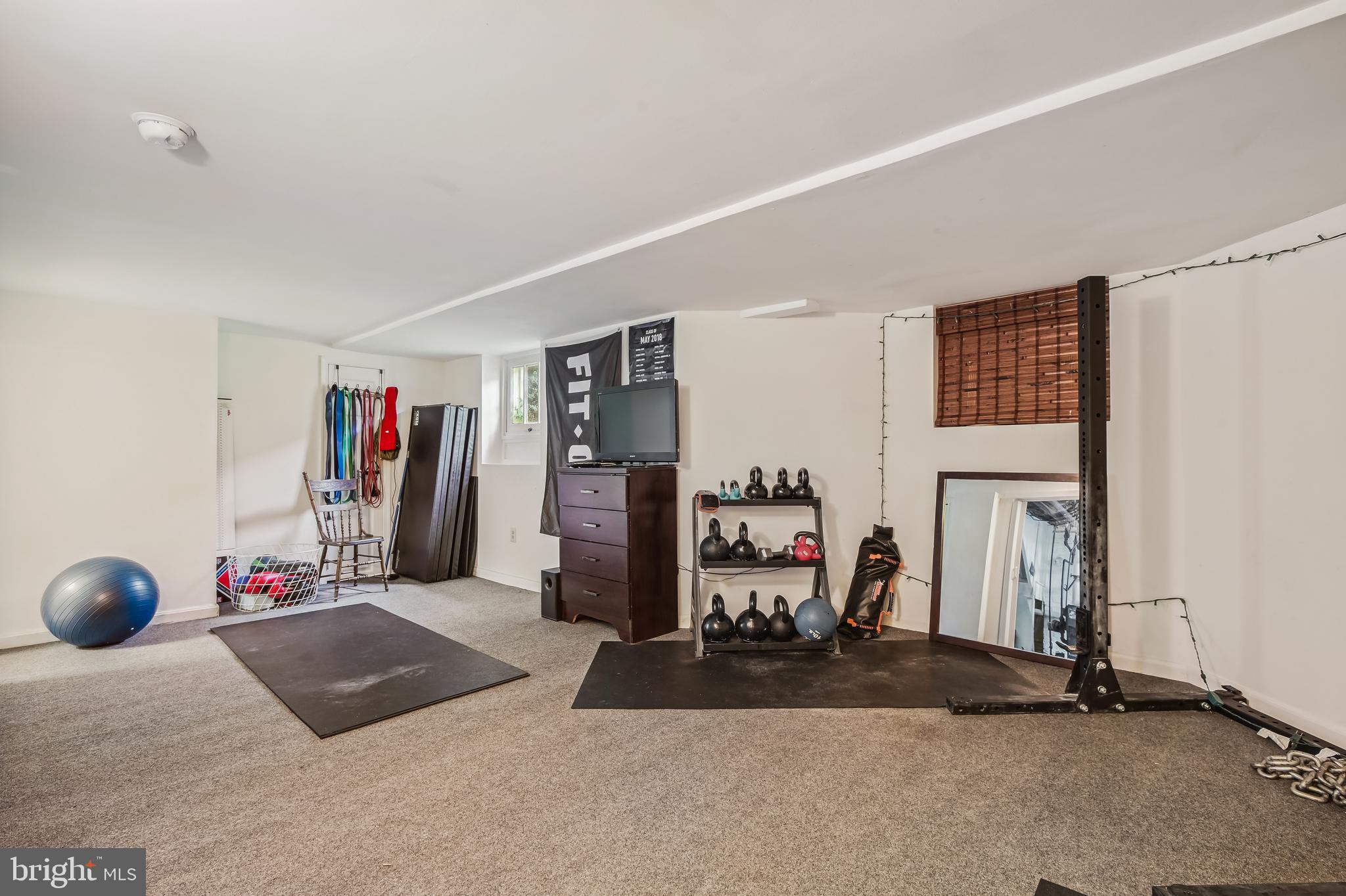 ARBUTUS TERRACE - Residential