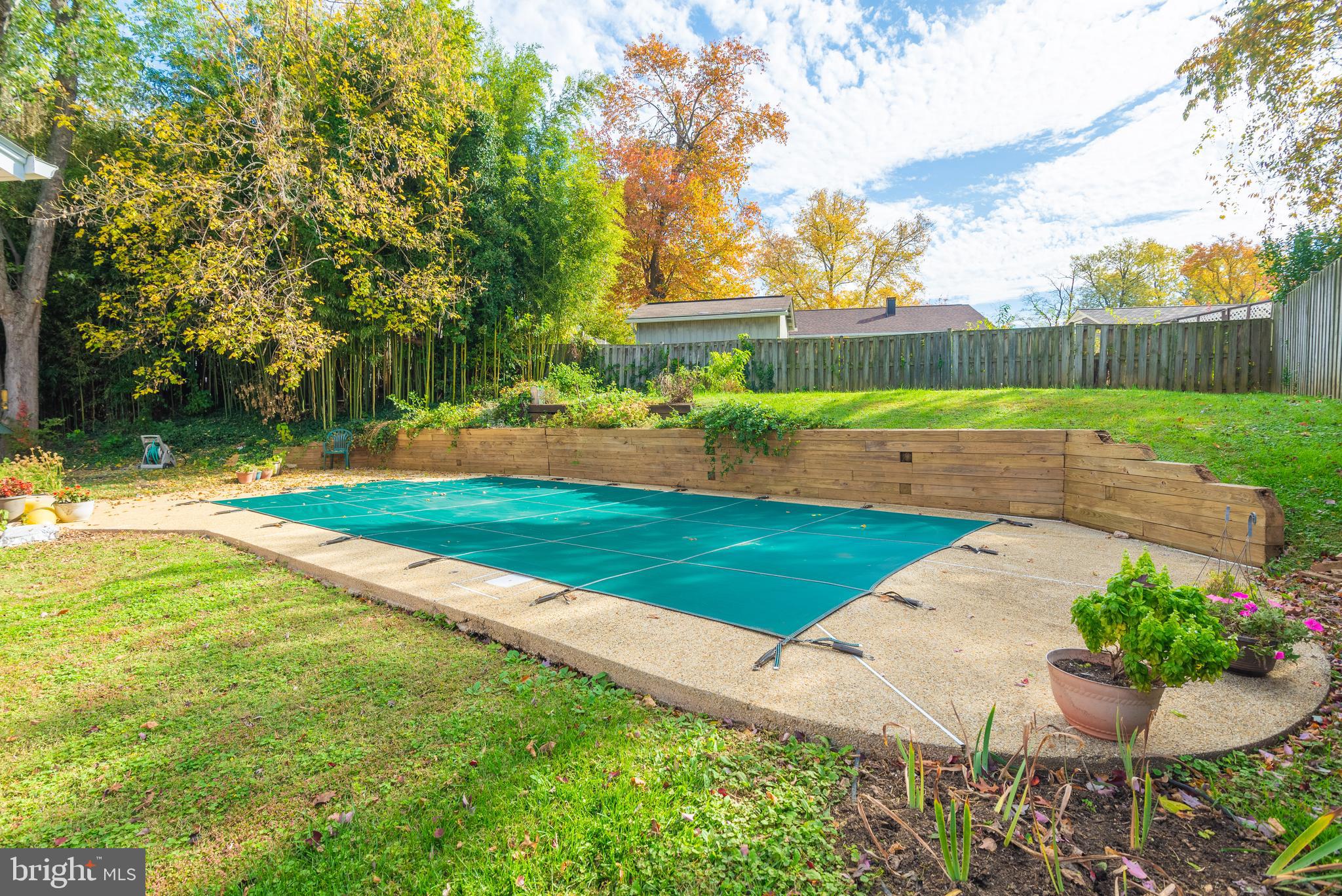 WHEATON WOODS - Residential