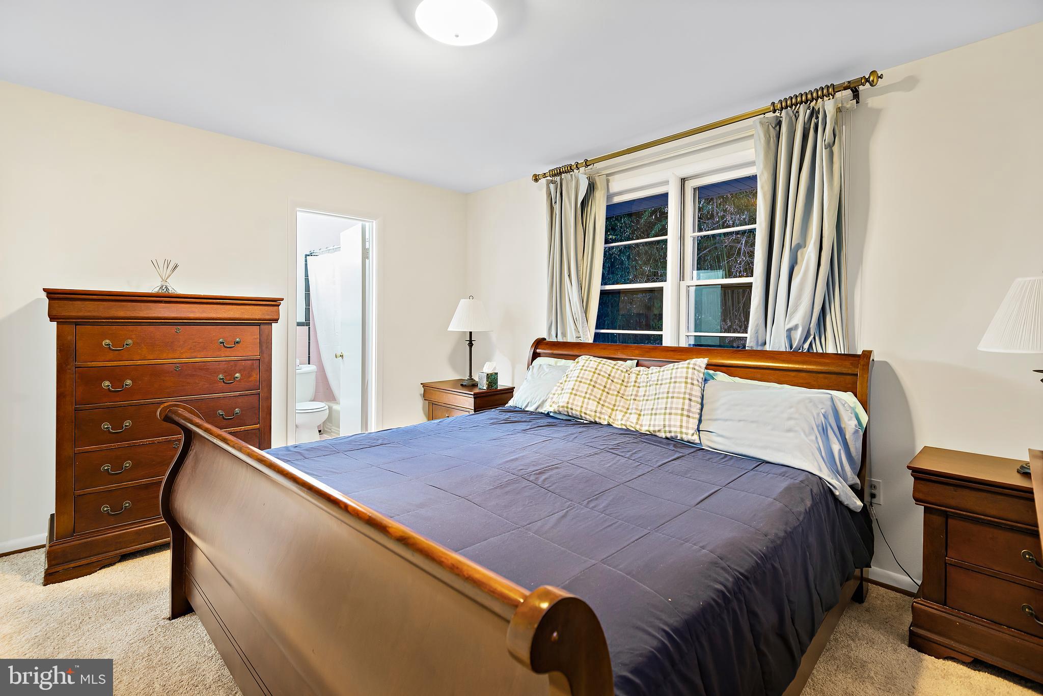 WHEATON WOODS - Residential