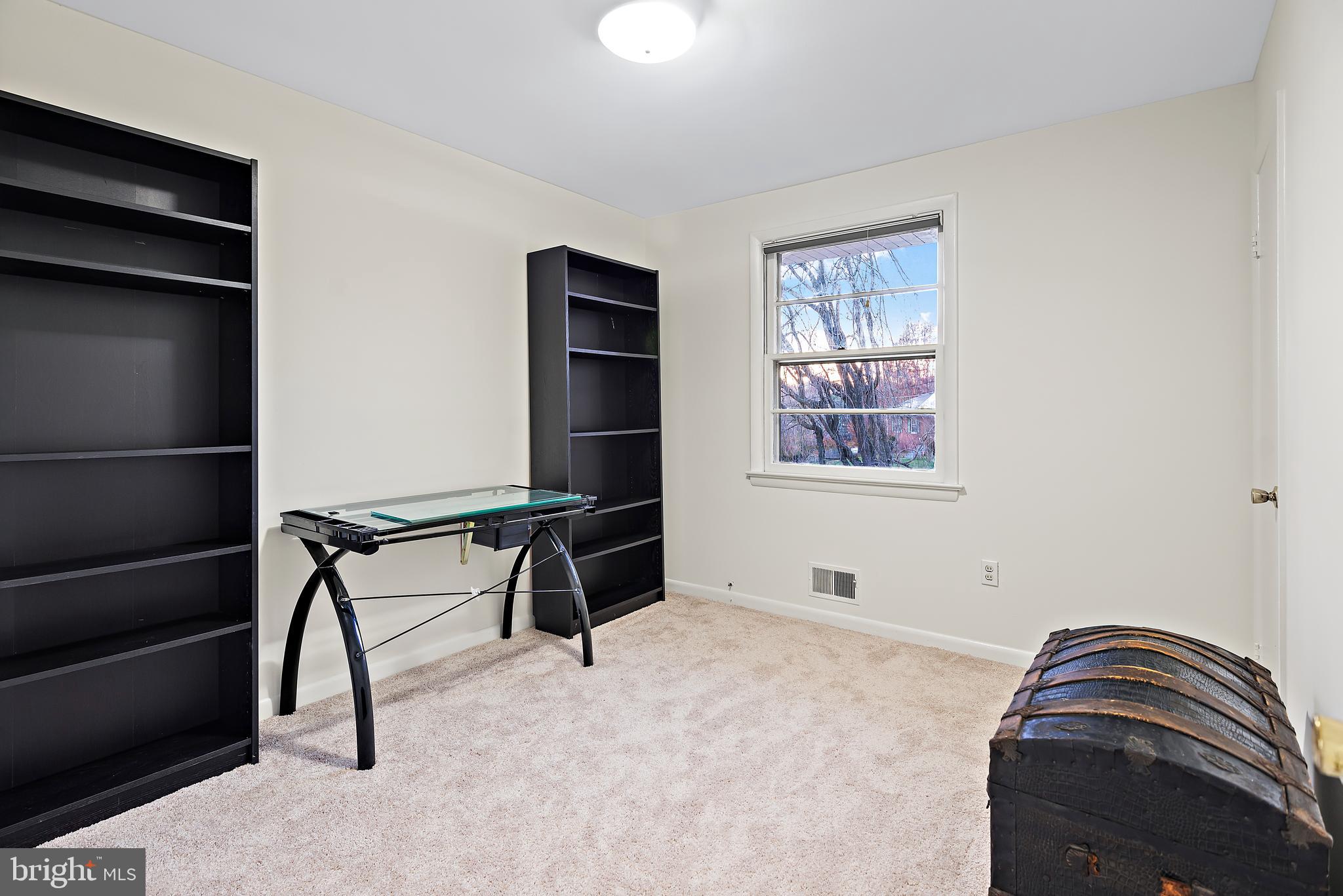 WHEATON WOODS - Residential