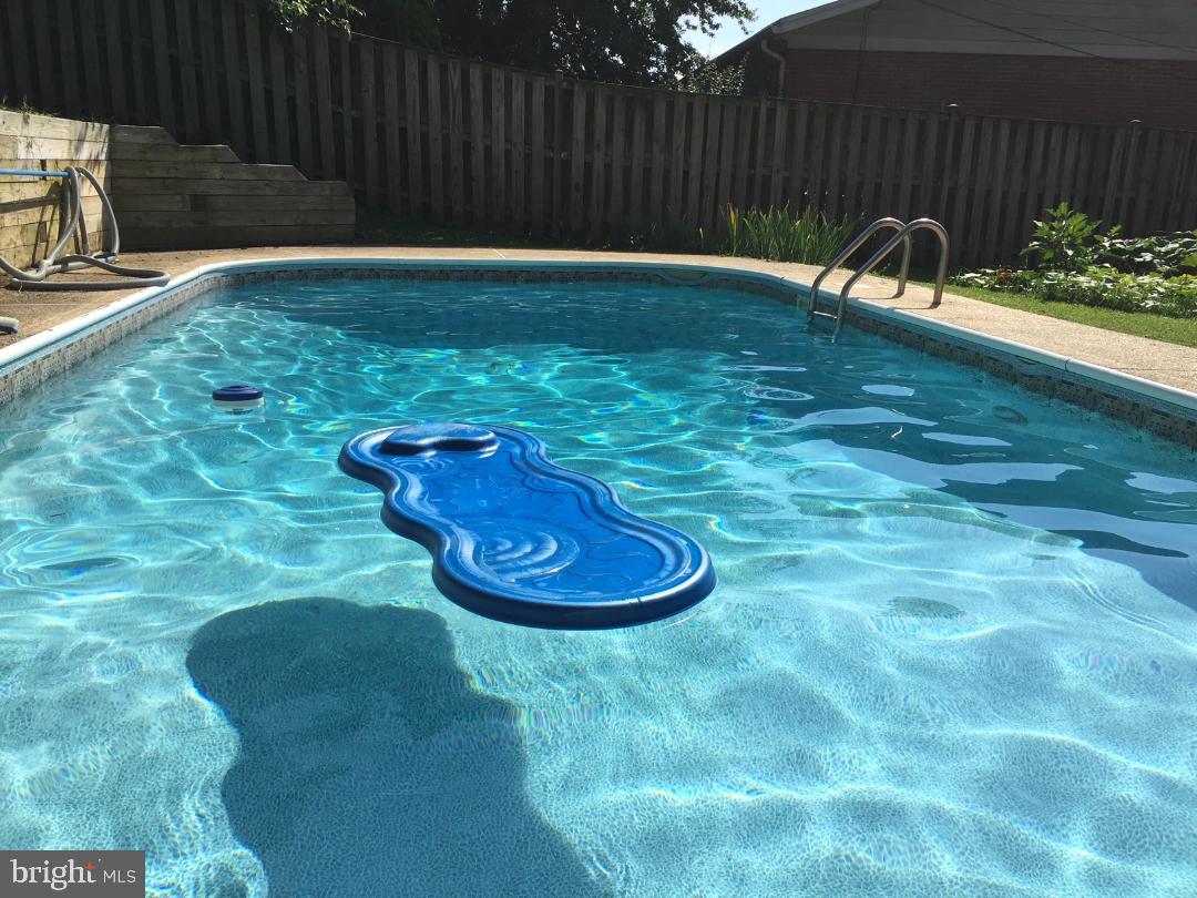 WHEATON WOODS - Residential