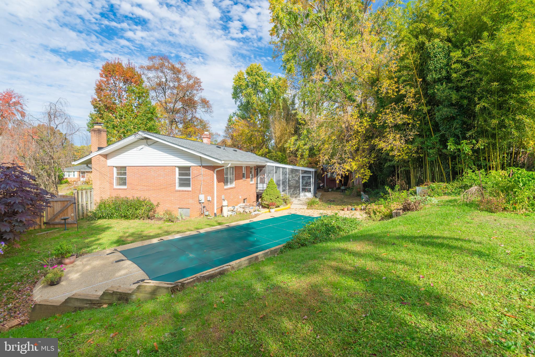 WHEATON WOODS - Residential