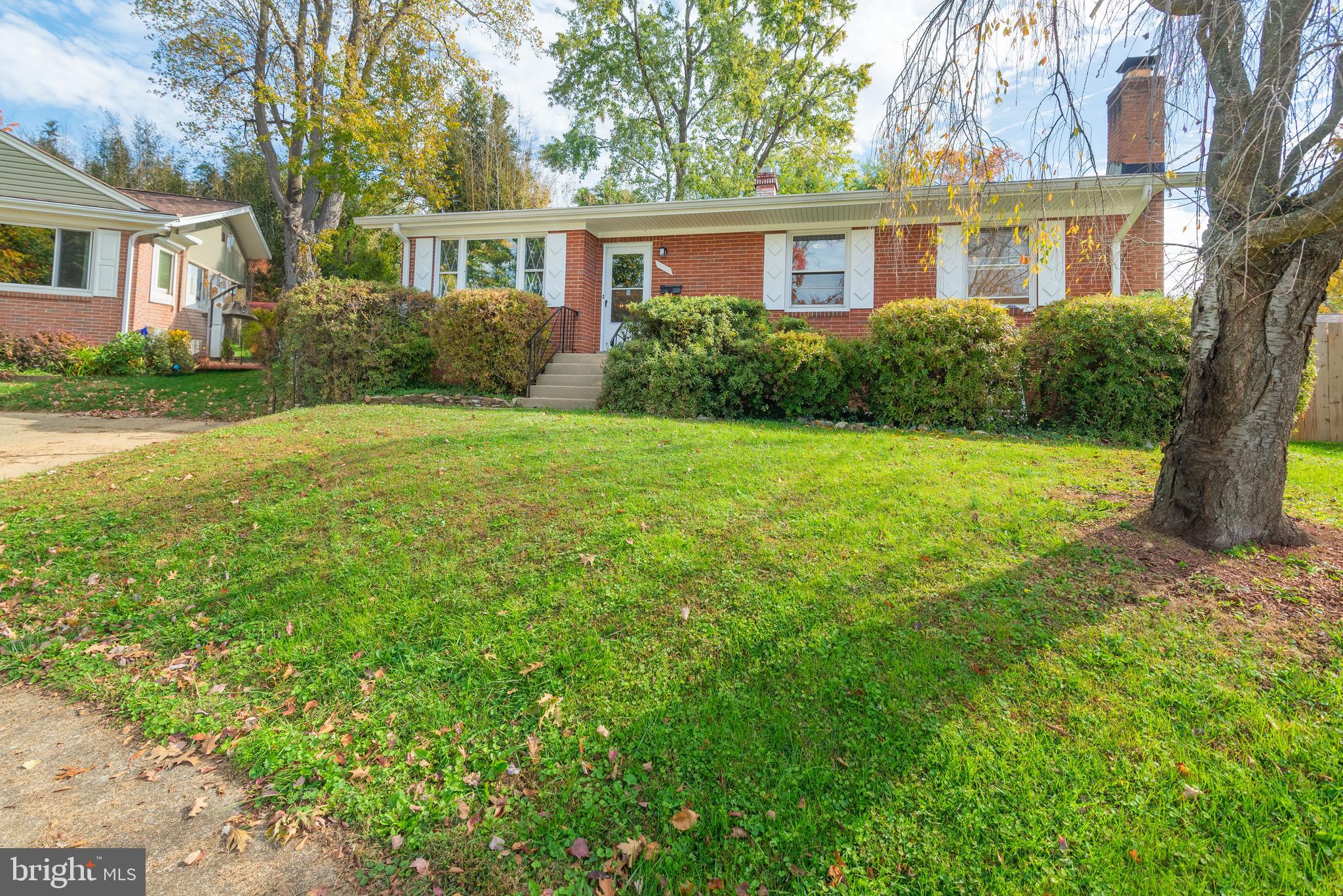 WHEATON WOODS - Residential