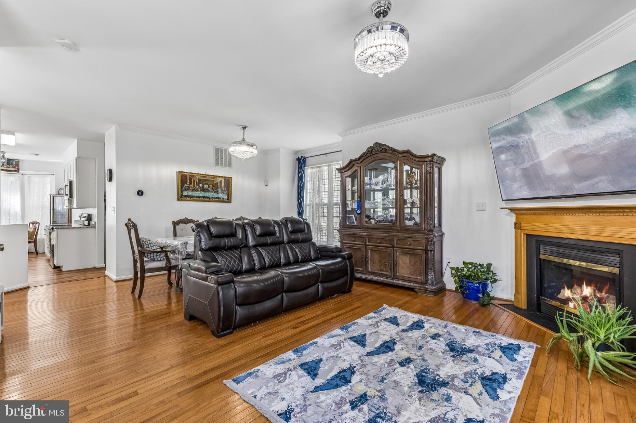 DALE CITY - Residential