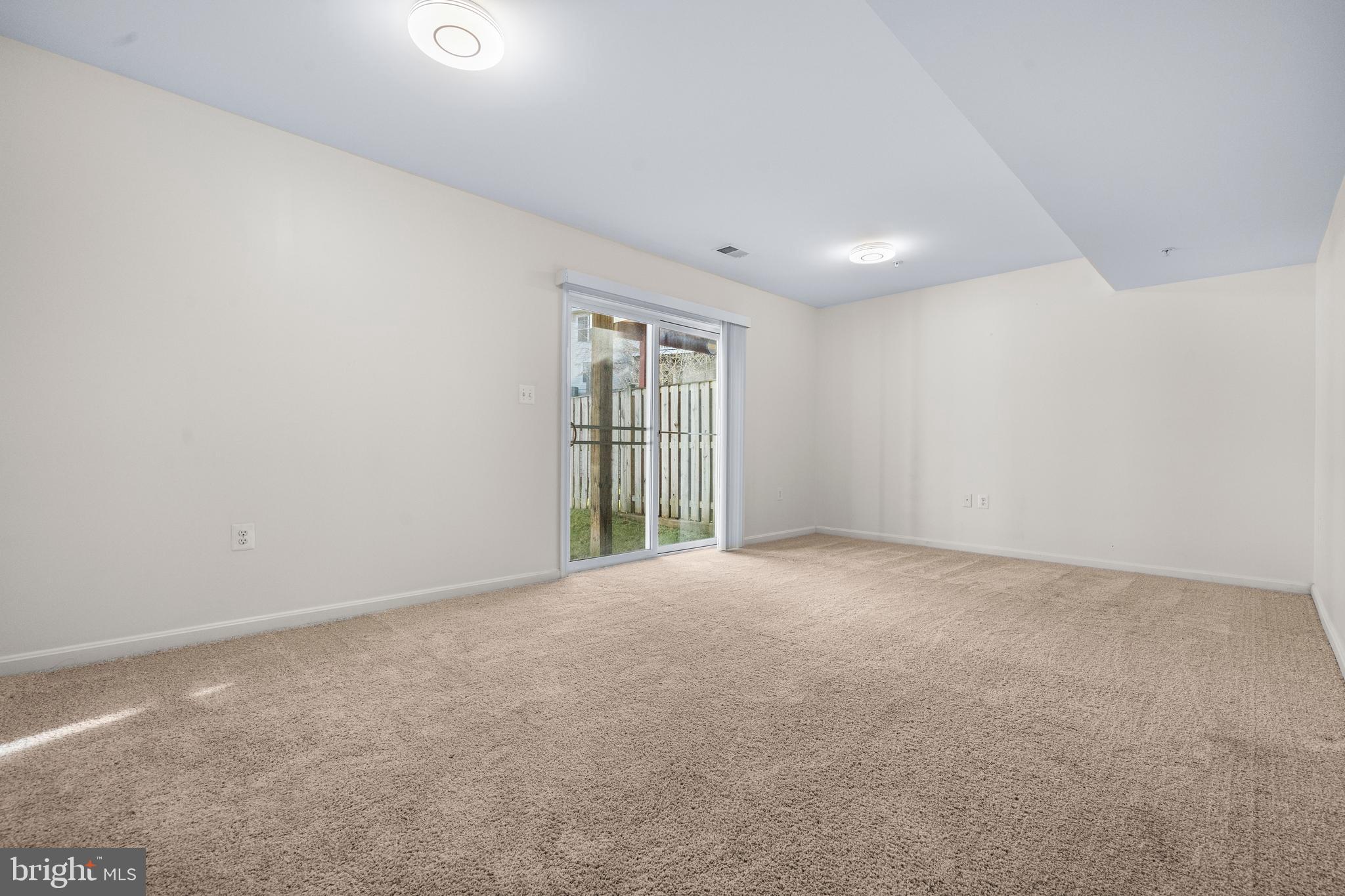 VILLAGES AT PEPPER MILL - Residential