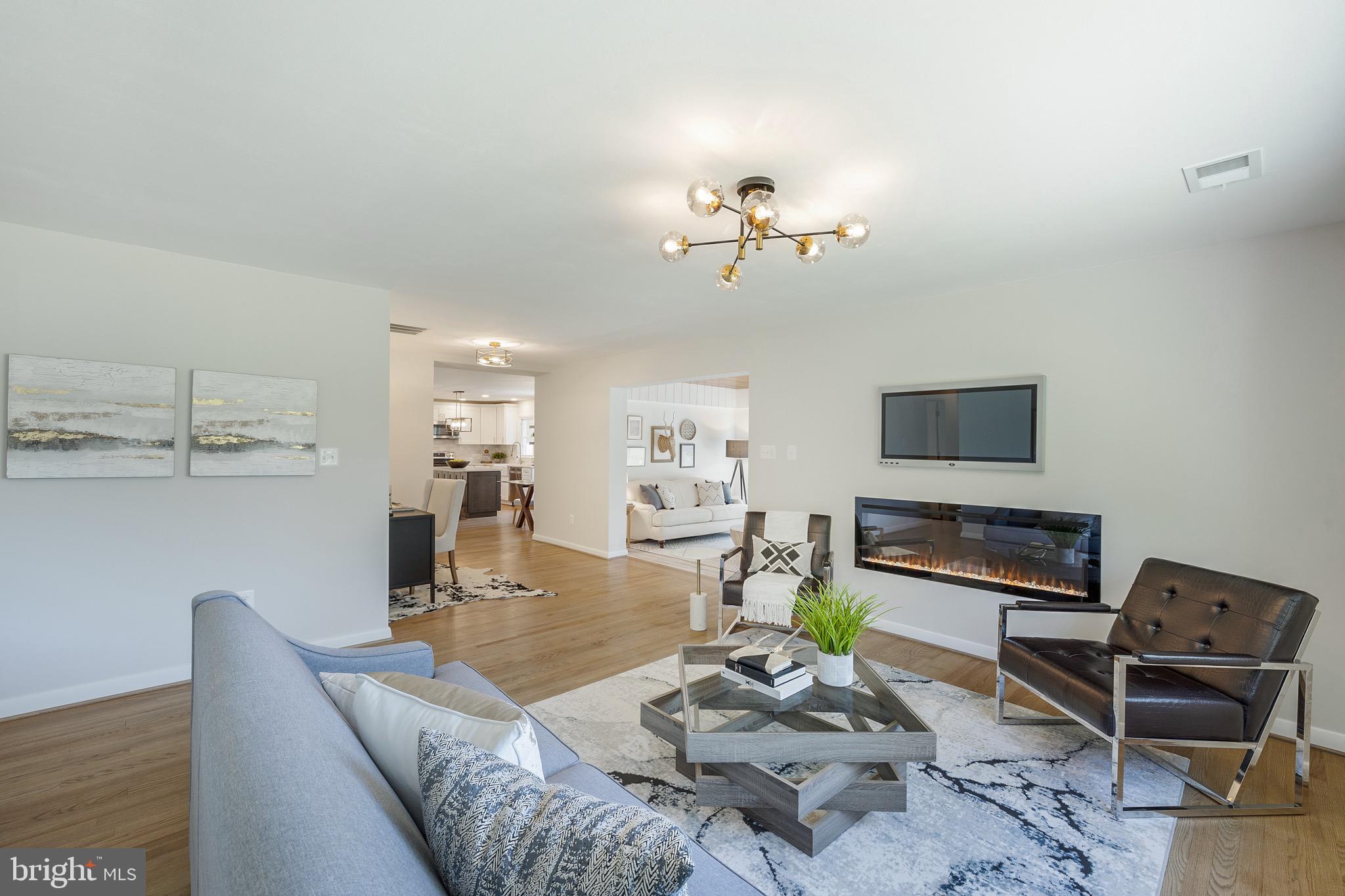 TOWN OF PURCELLVILLE - Residential