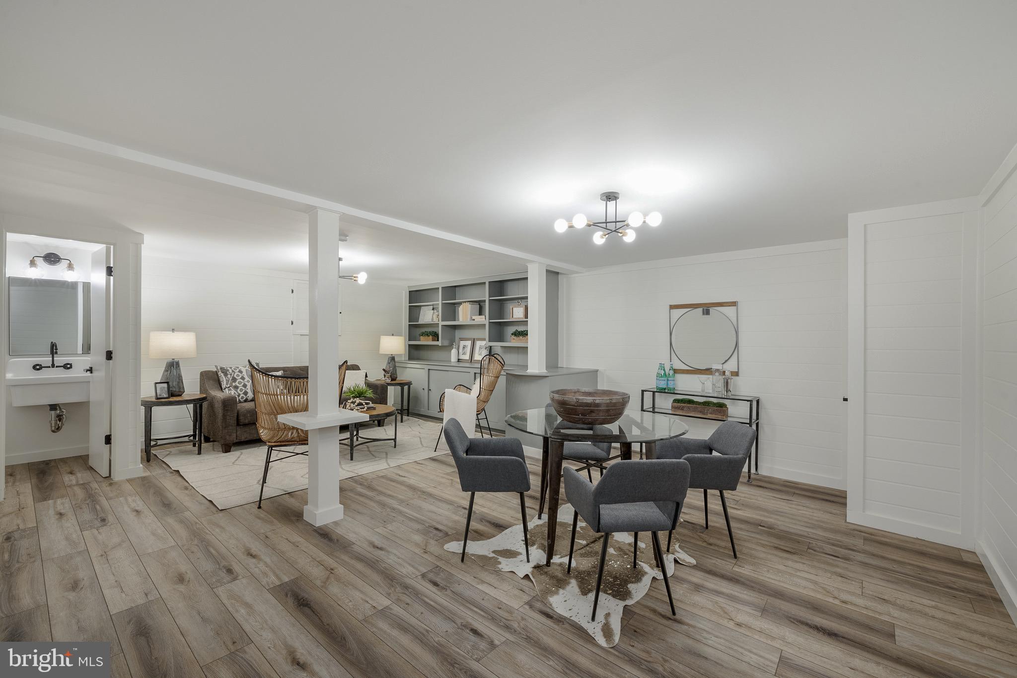 TOWN OF PURCELLVILLE - Residential