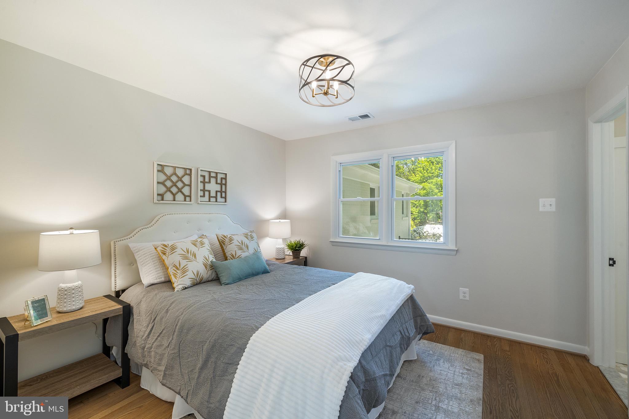 TOWN OF PURCELLVILLE - Residential