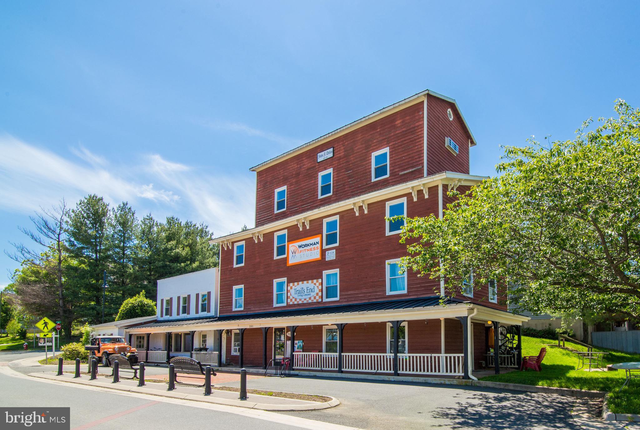 TOWN OF PURCELLVILLE - Residential