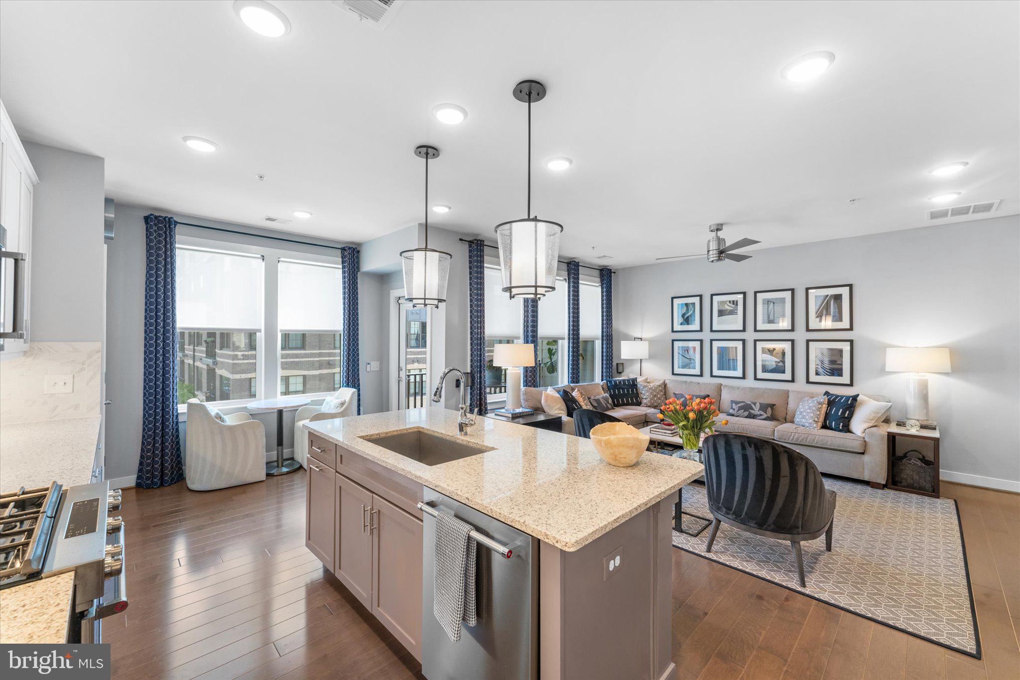 METROPARK AT ARROWBROOK - Residential