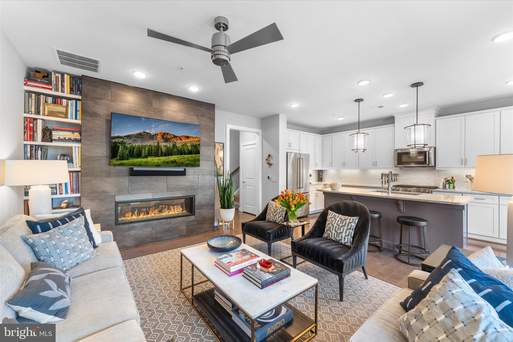METROPARK AT ARROWBROOK - Residential