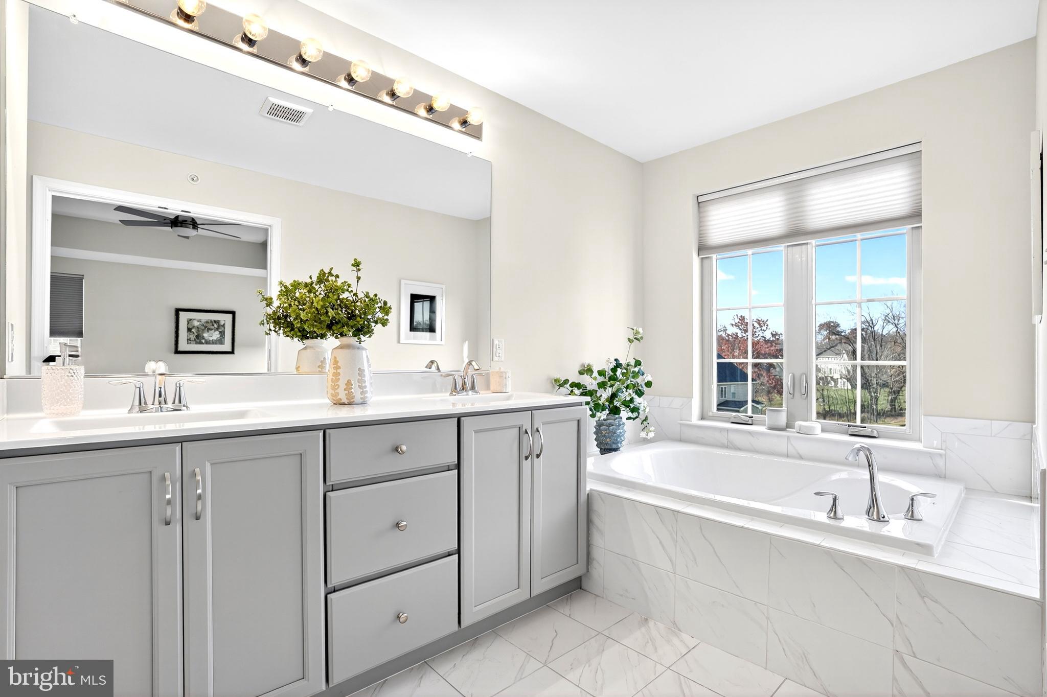 PEMBERTON - Residential