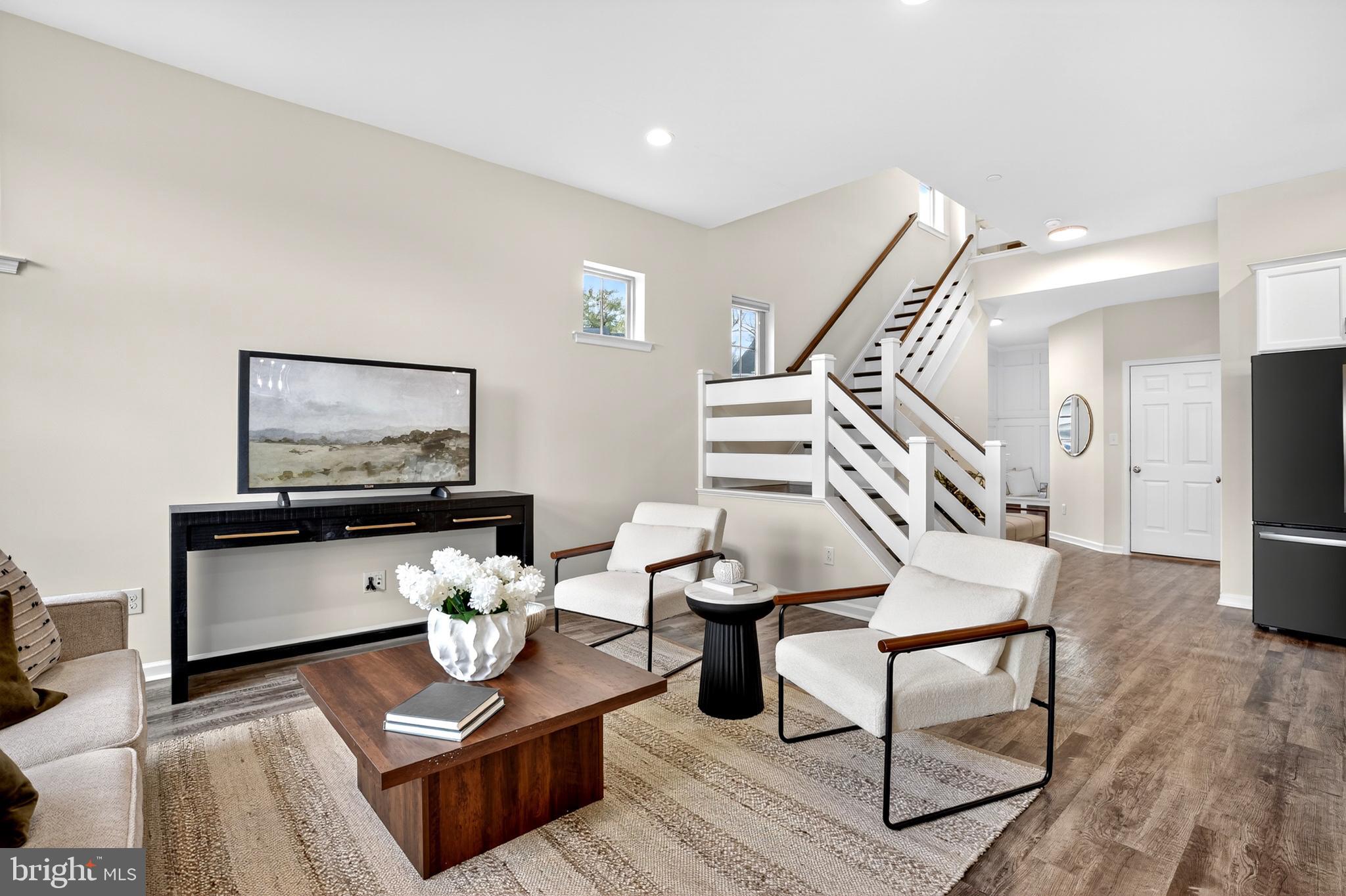 PEMBERTON - Residential