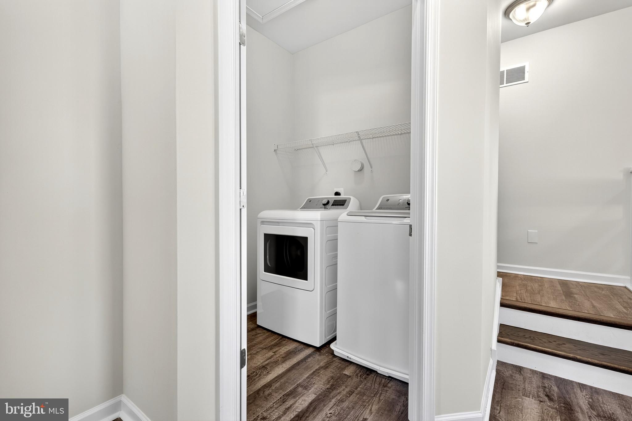 PEMBERTON - Residential