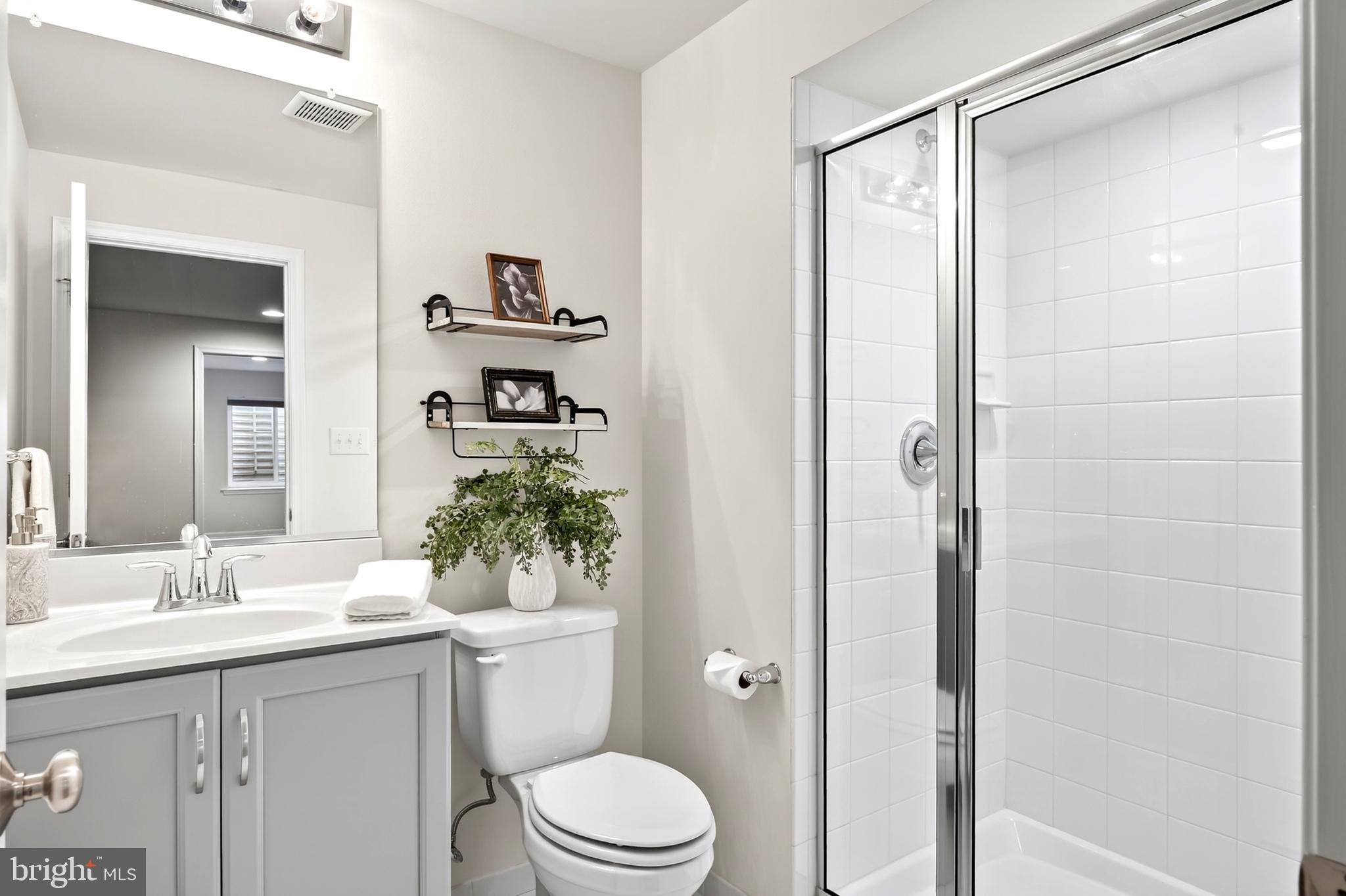 PEMBERTON - Residential