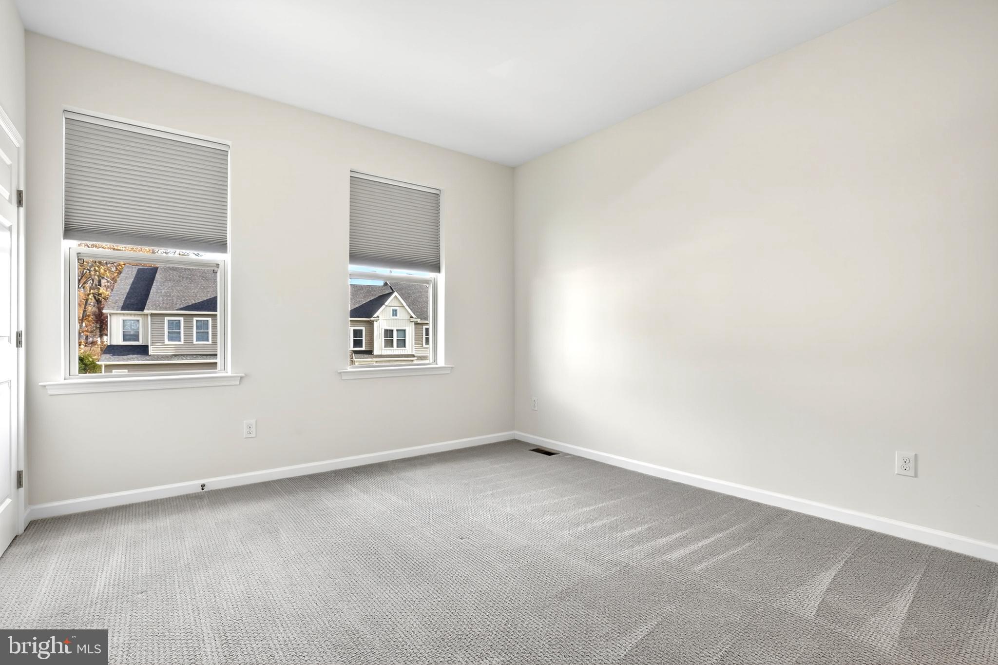 PEMBERTON - Residential