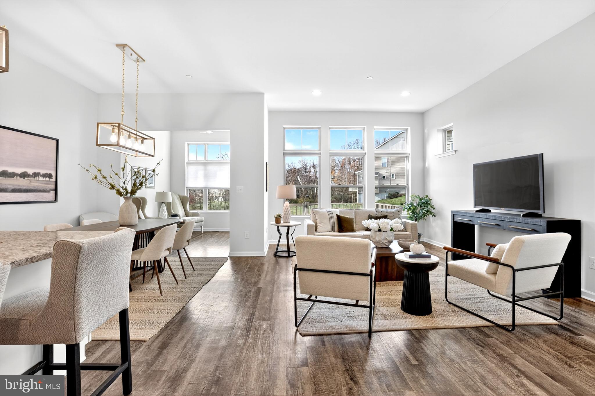 PEMBERTON - Residential