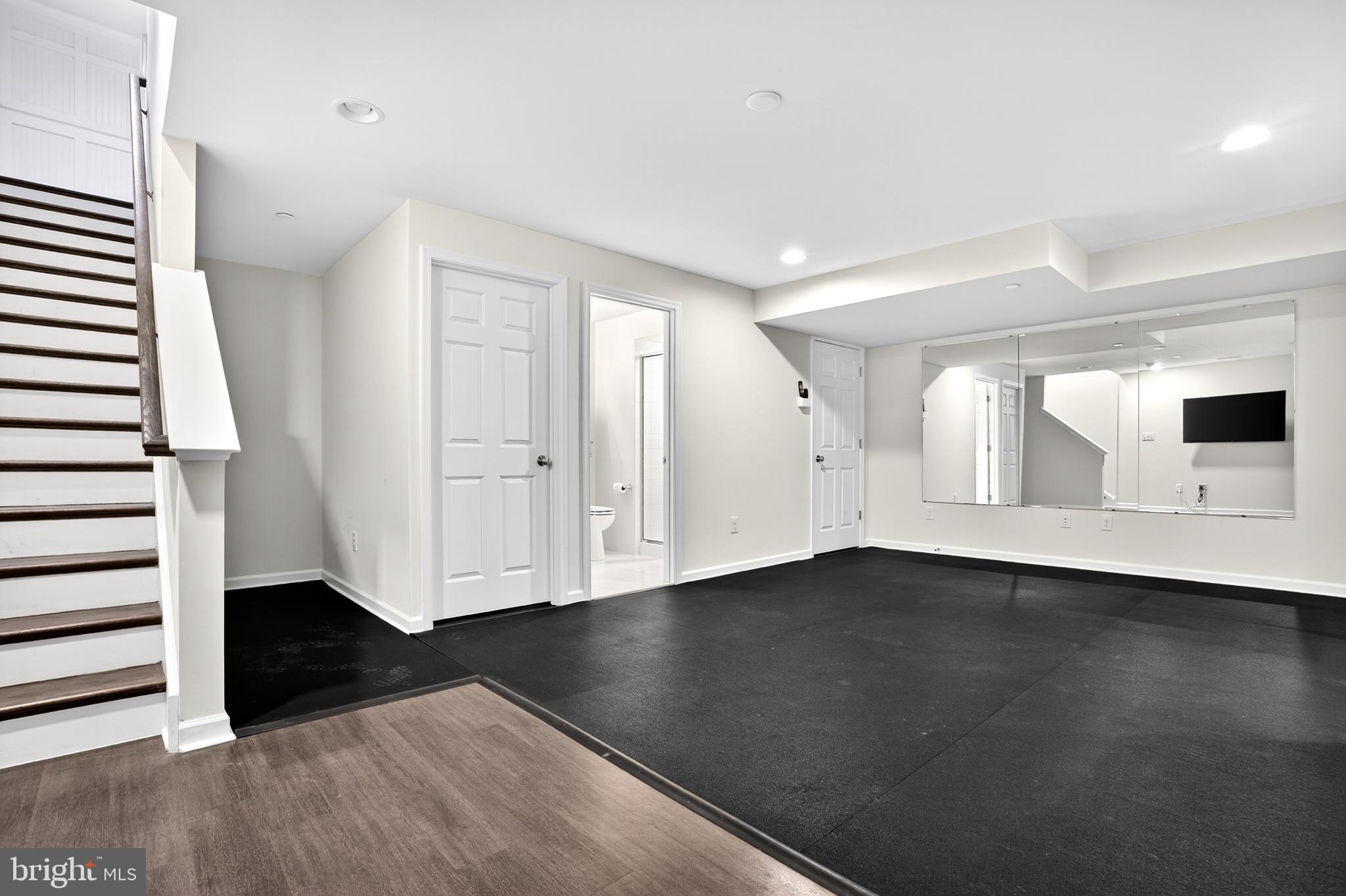 PEMBERTON - Residential