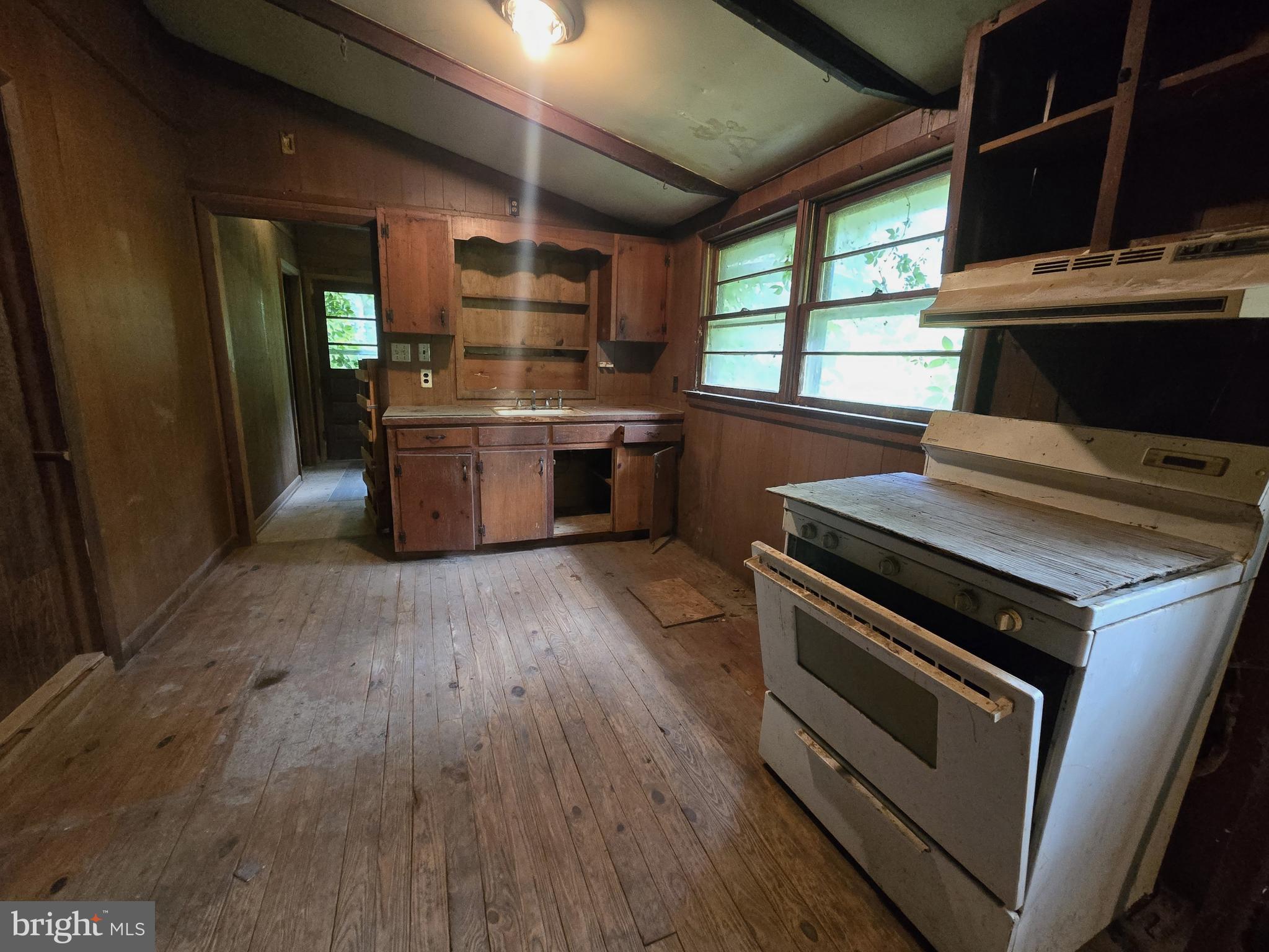 BENNY MEGEATH - Residential