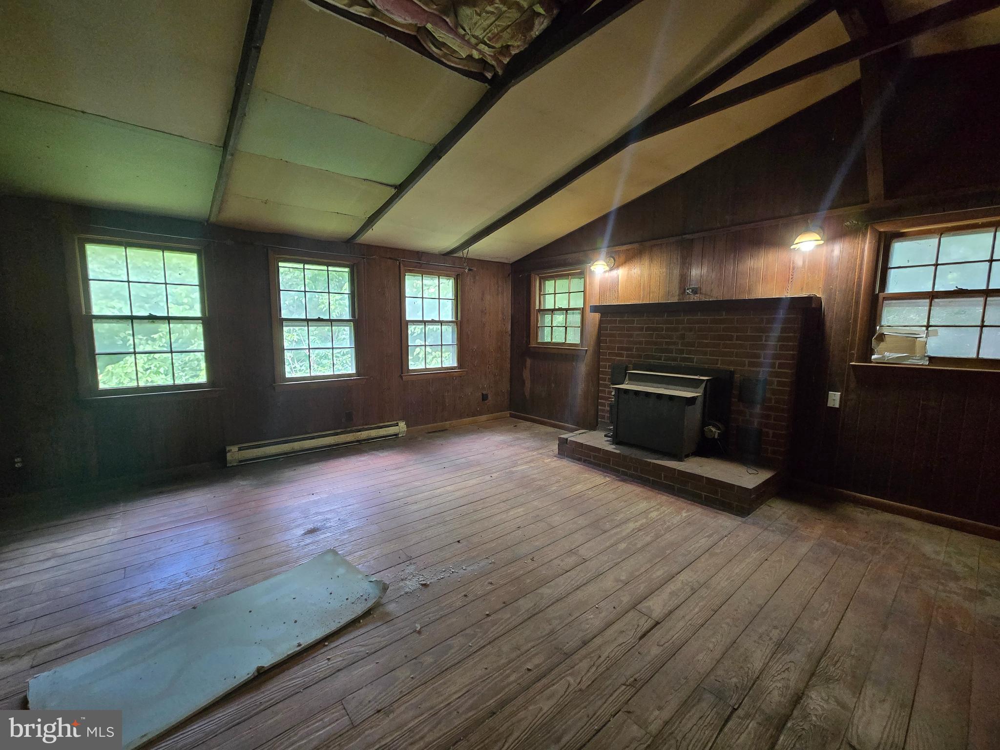 BENNY MEGEATH - Residential