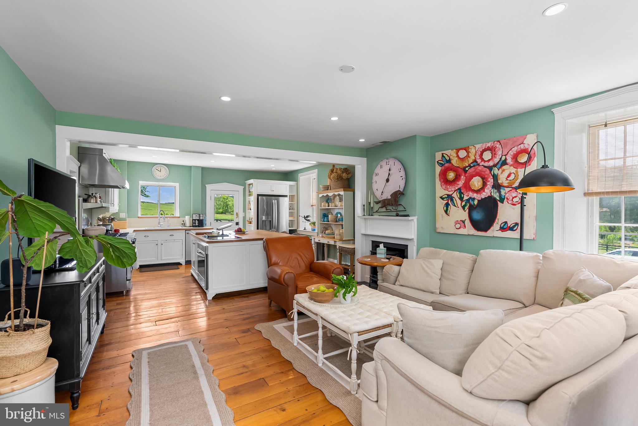 HAMPSTEAD - Residential