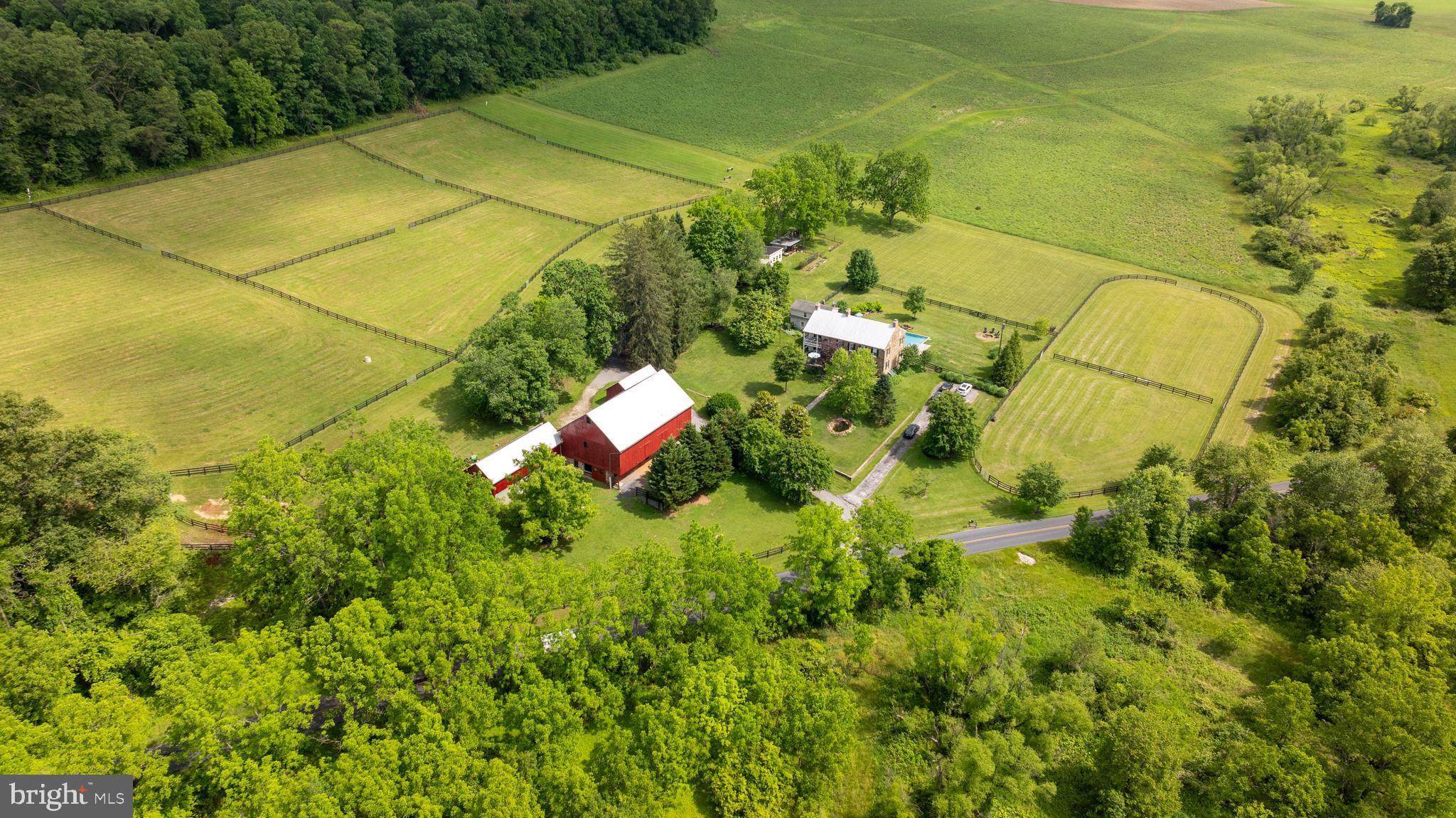 HAMPSTEAD - Residential