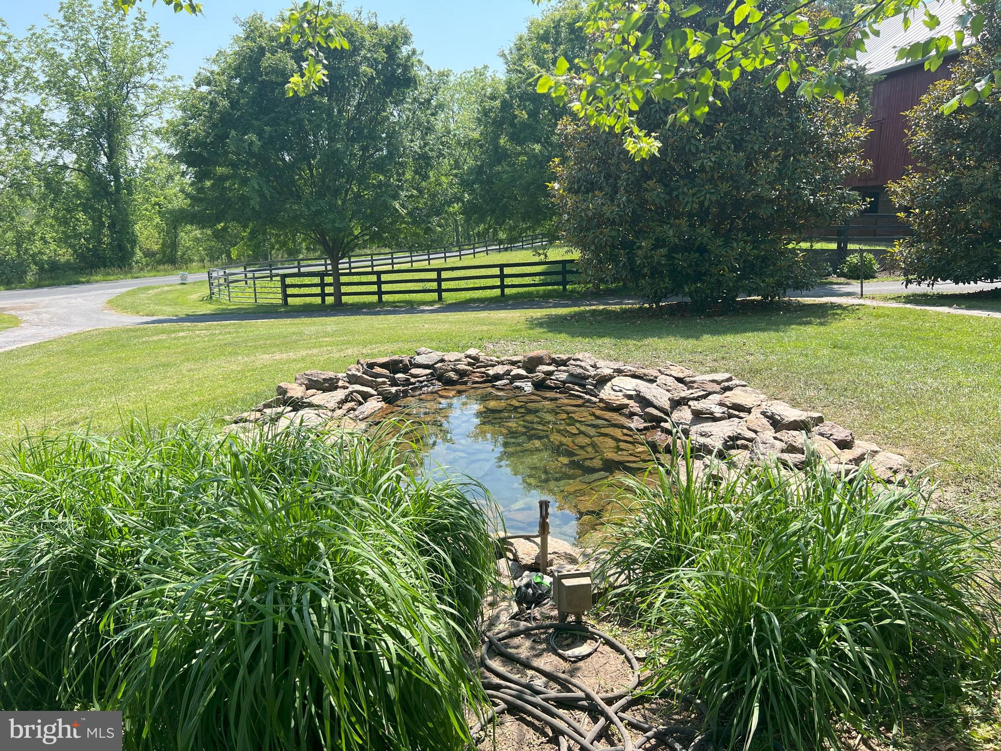 2810 HOFFMAN MILL ROAD