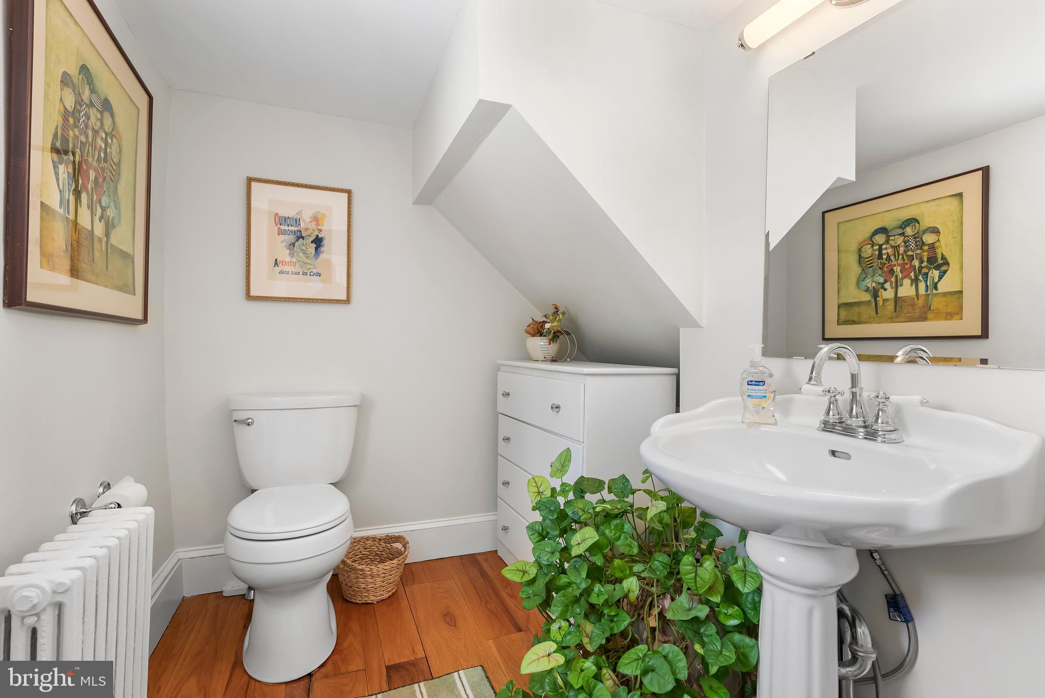 HAMPSTEAD - Residential