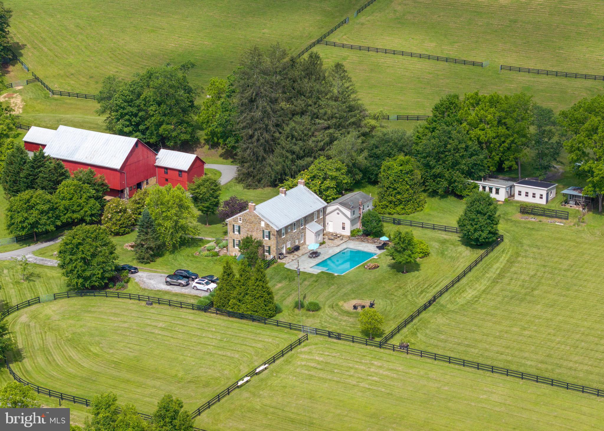 HAMPSTEAD - Residential